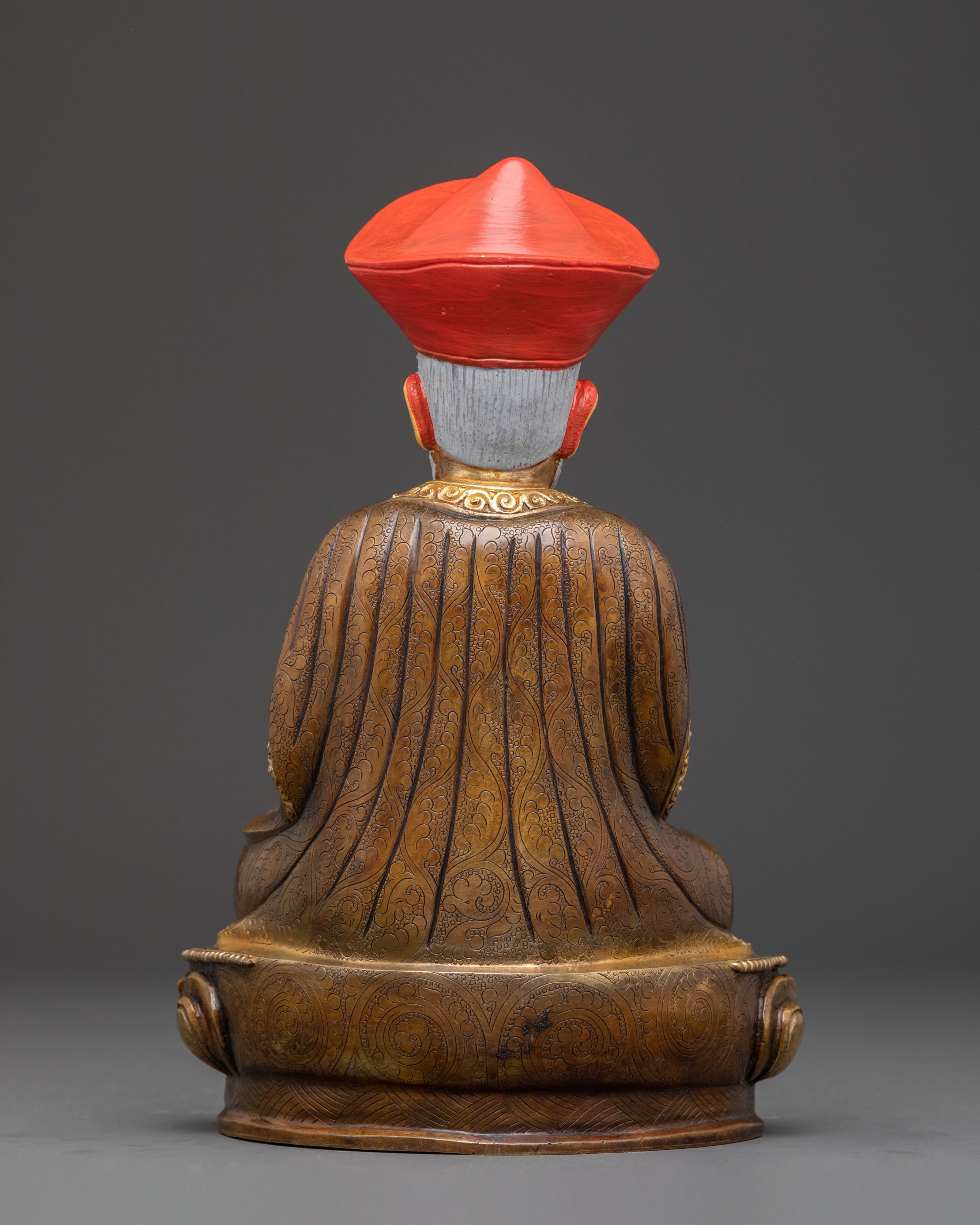 Golden Zhabdrung Rinpoche Statue | The Great Unifier