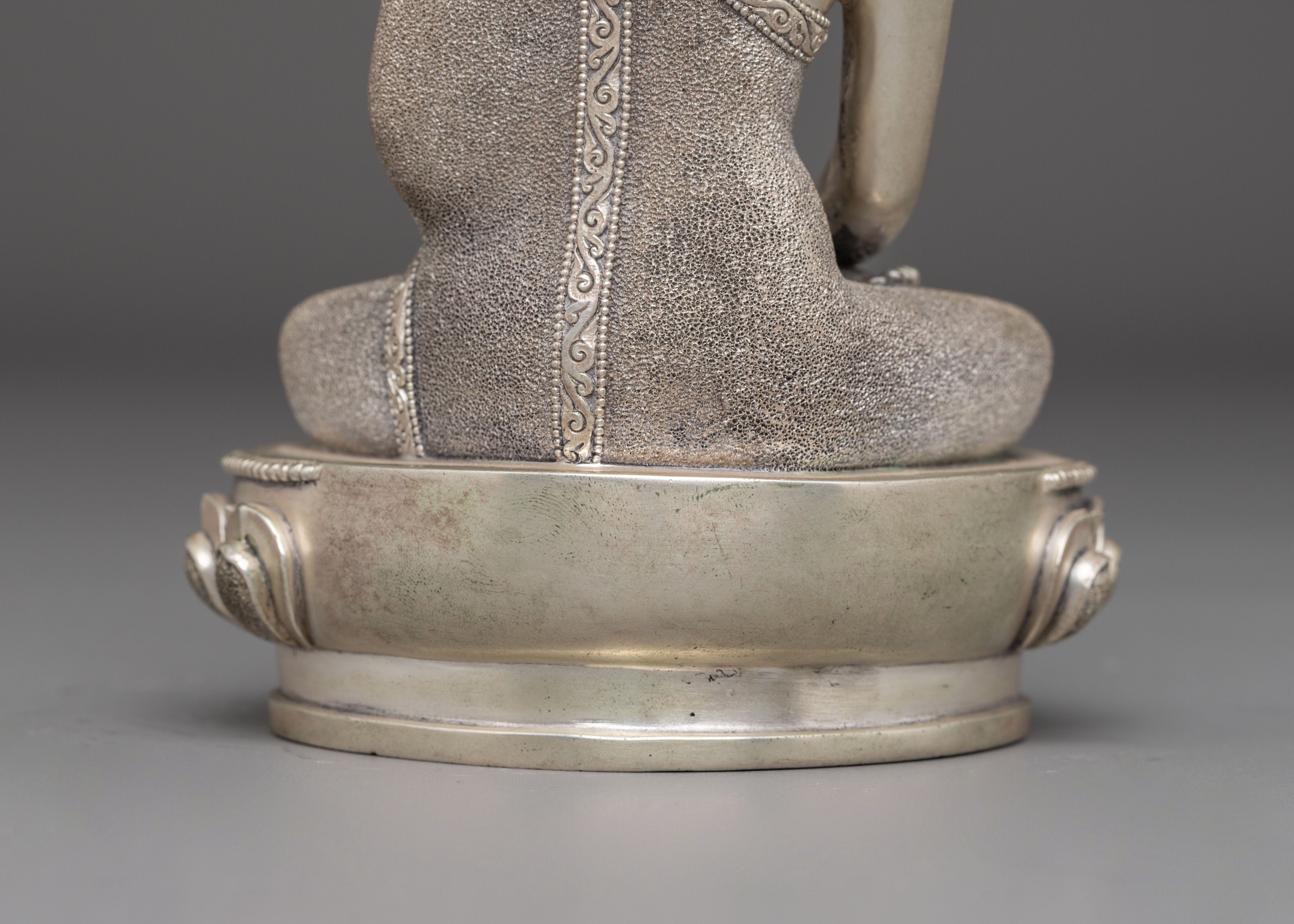 Statue of Silver-Plated Shakyamuni Buddha: The Awakened One