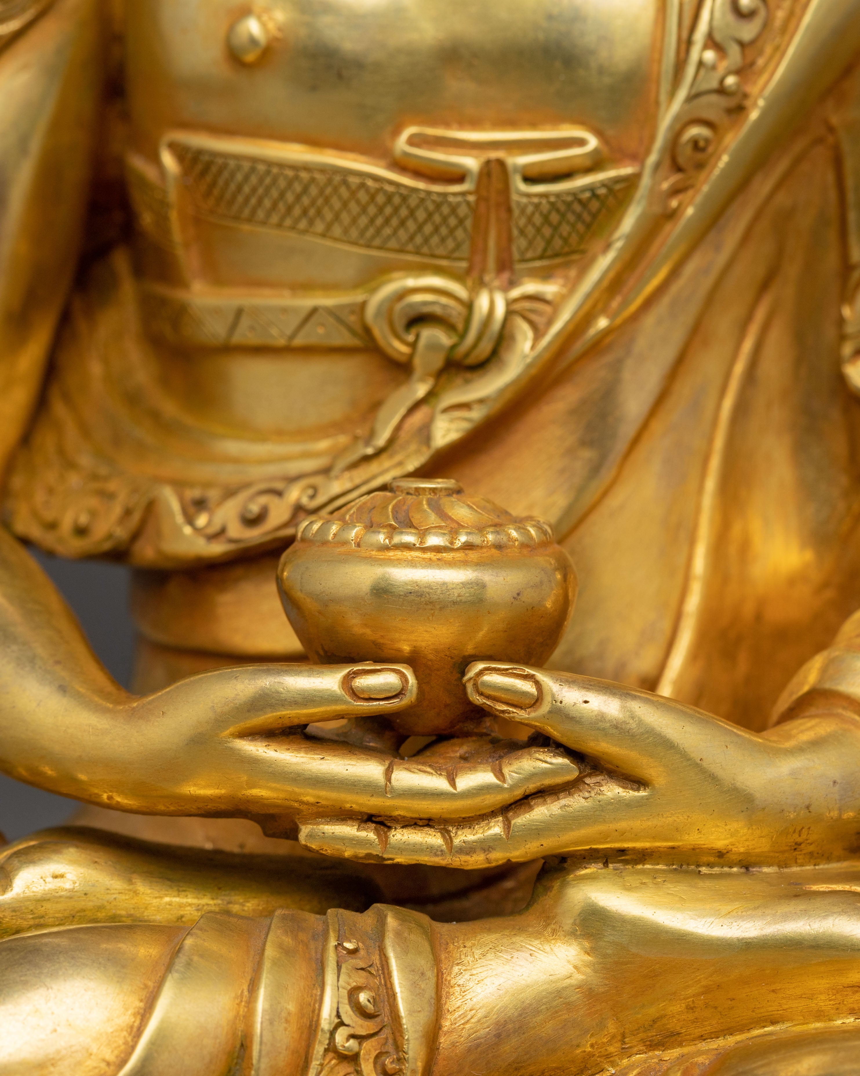 Peaceful Statue of Buddha Amitabha | Buddha of Infinite Light