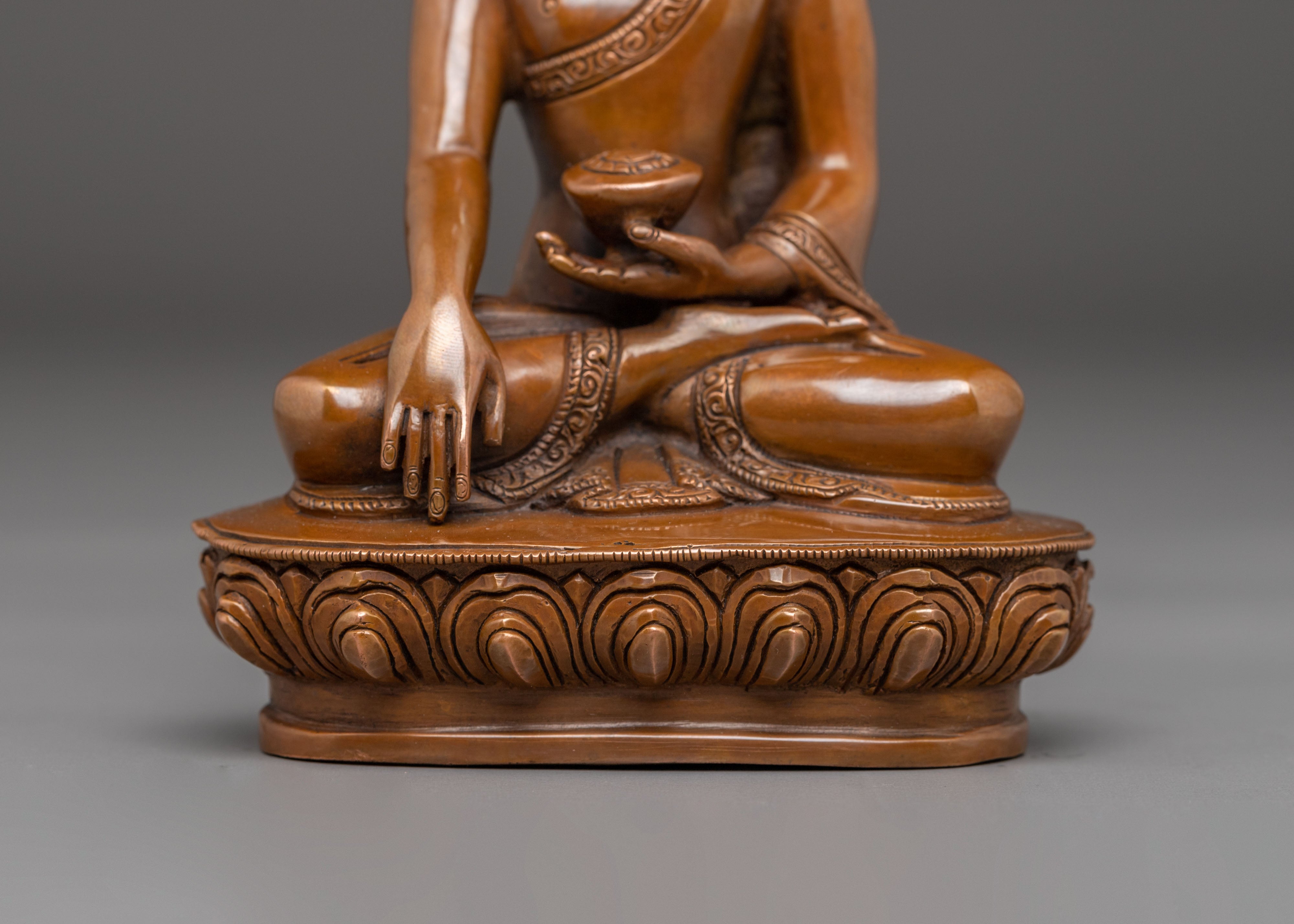 Handcrafted Oxidized Copper Statue of Wisdom Icon Shakyamuni Buddha