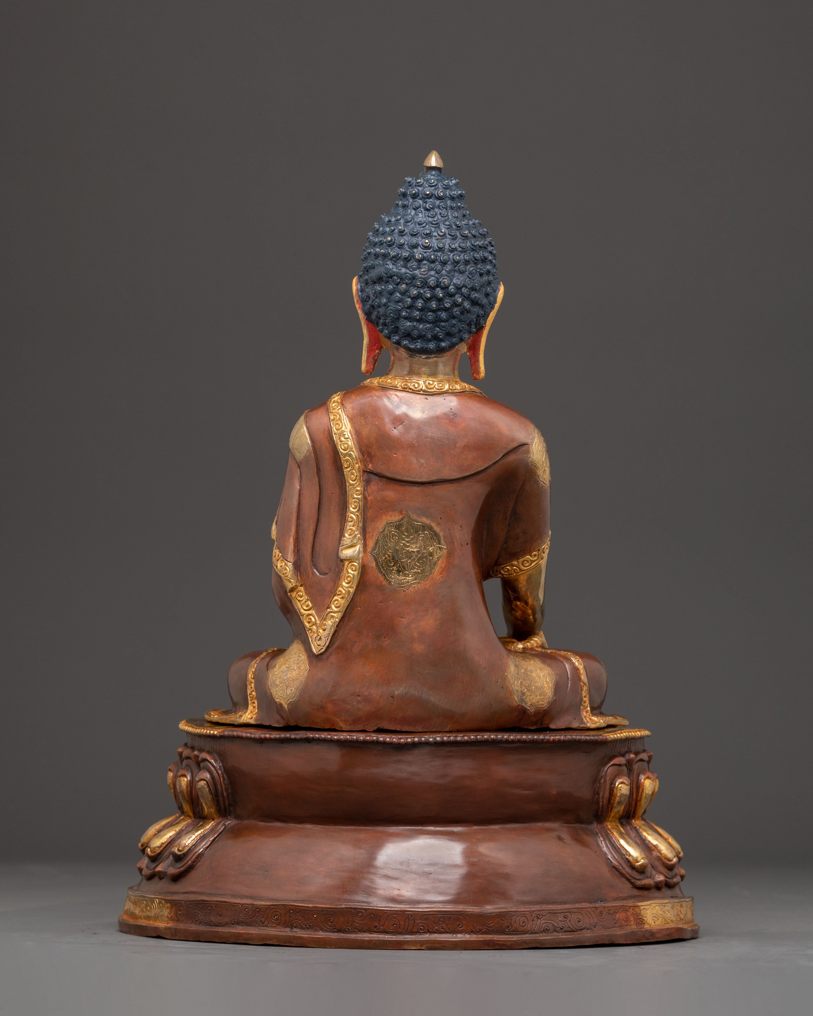 Golden Sculpture of Buddha Shakyamuni | The Awakened One