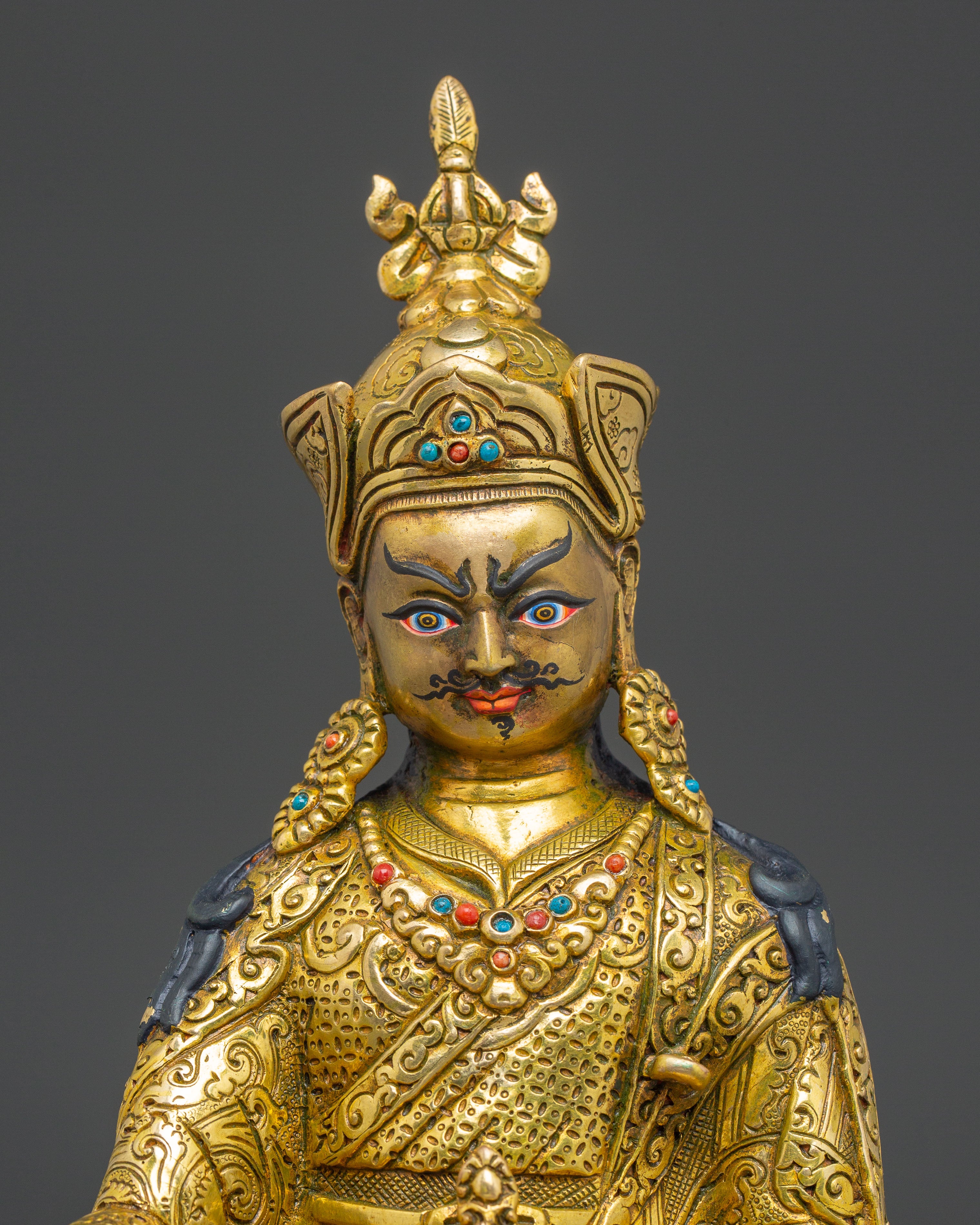 Himalayan Vajrayana Buddhist Master Guru Rinpoche Statue