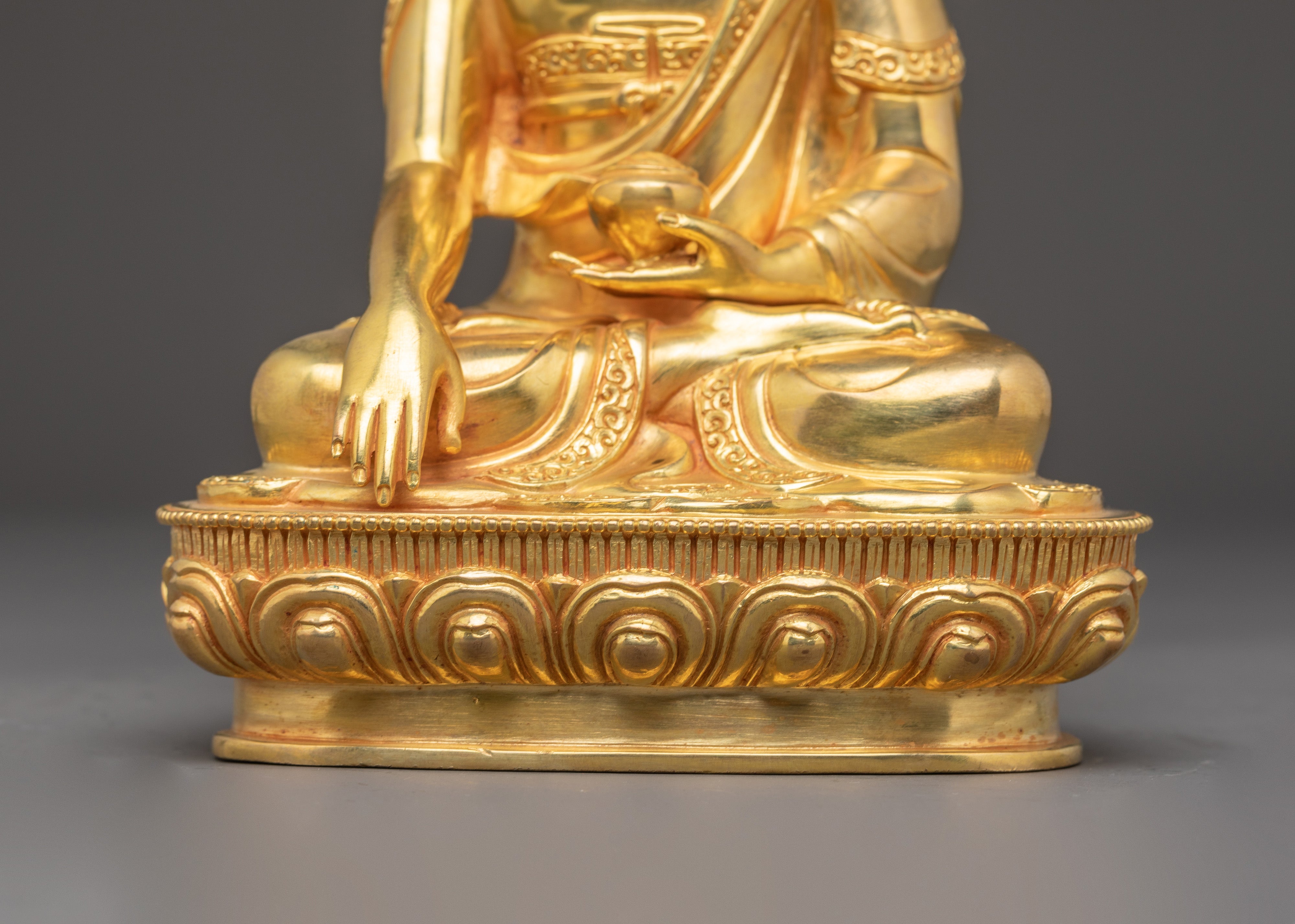 Shakyamuni Buddha Golden Handmade Statue | Dharma Teacher