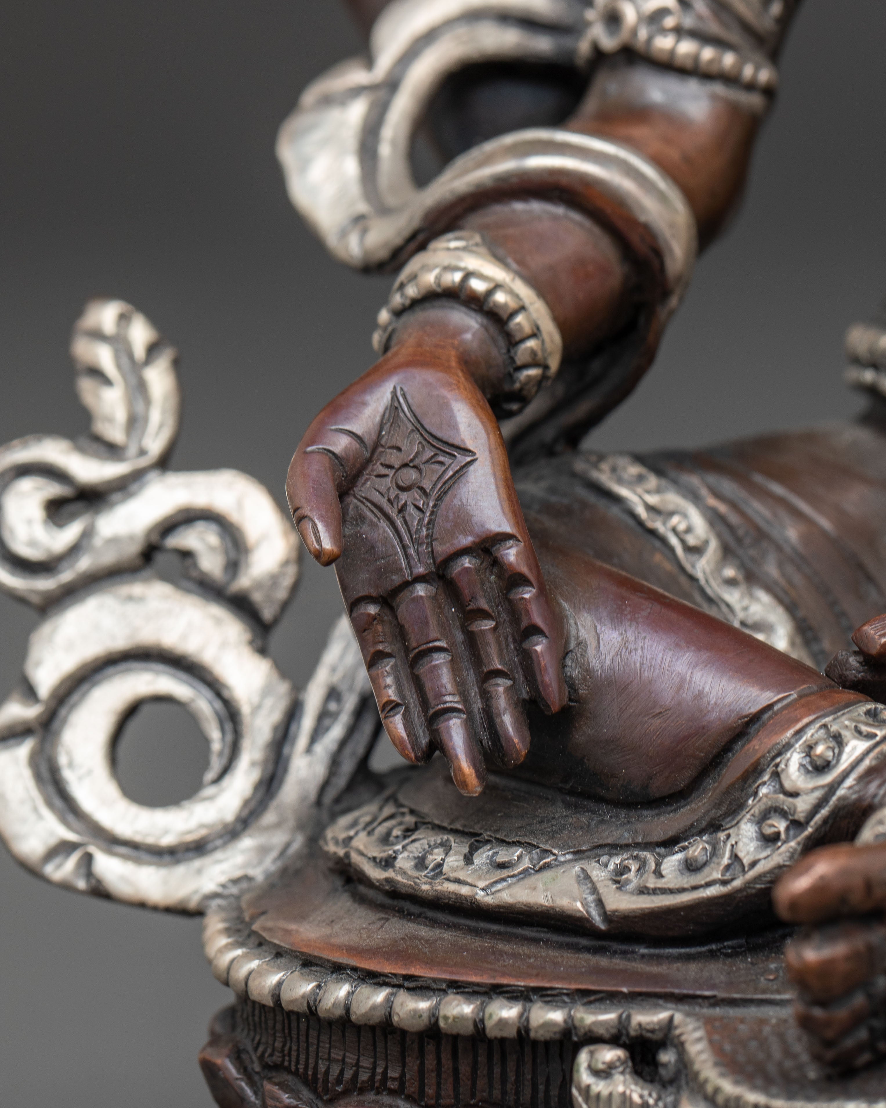 Wealth Goddess Laxmi Copper Statue | Handcrafted Spiritual Decor