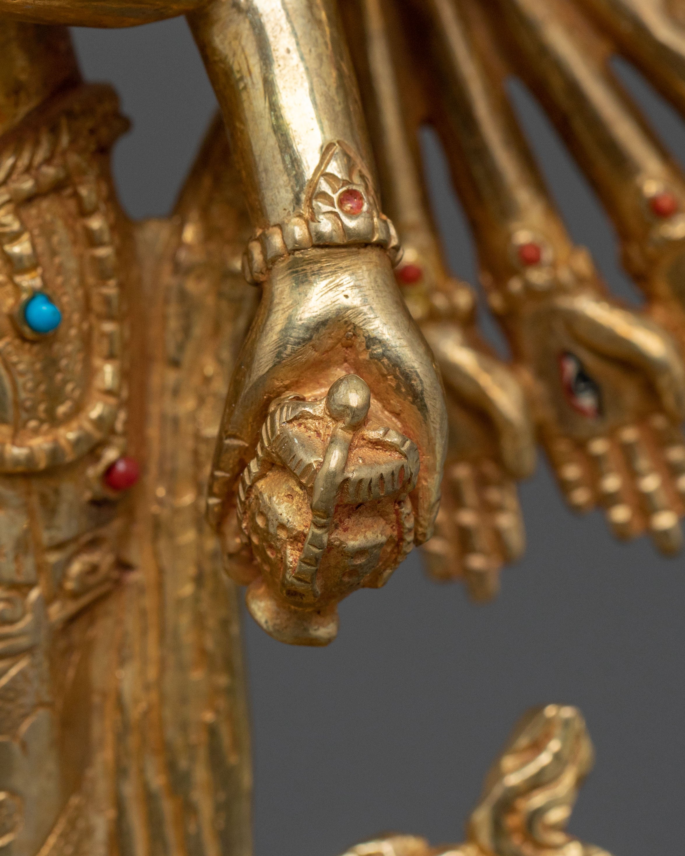 Sacred 1000 Armed Chenrezig Sculpture | Bodhisattva of Compassion