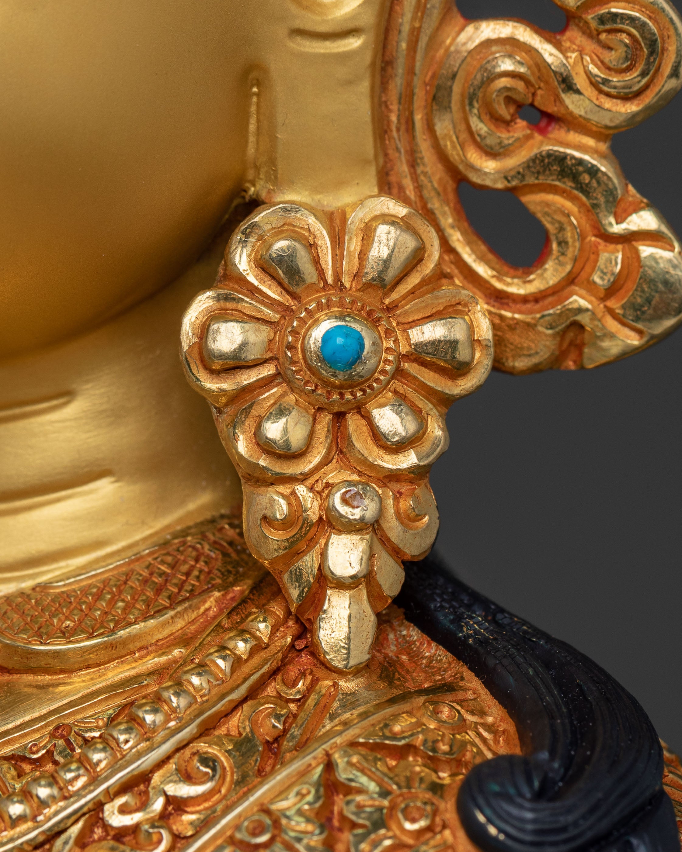Guru Rinpoche Statue | Lotus Born Master