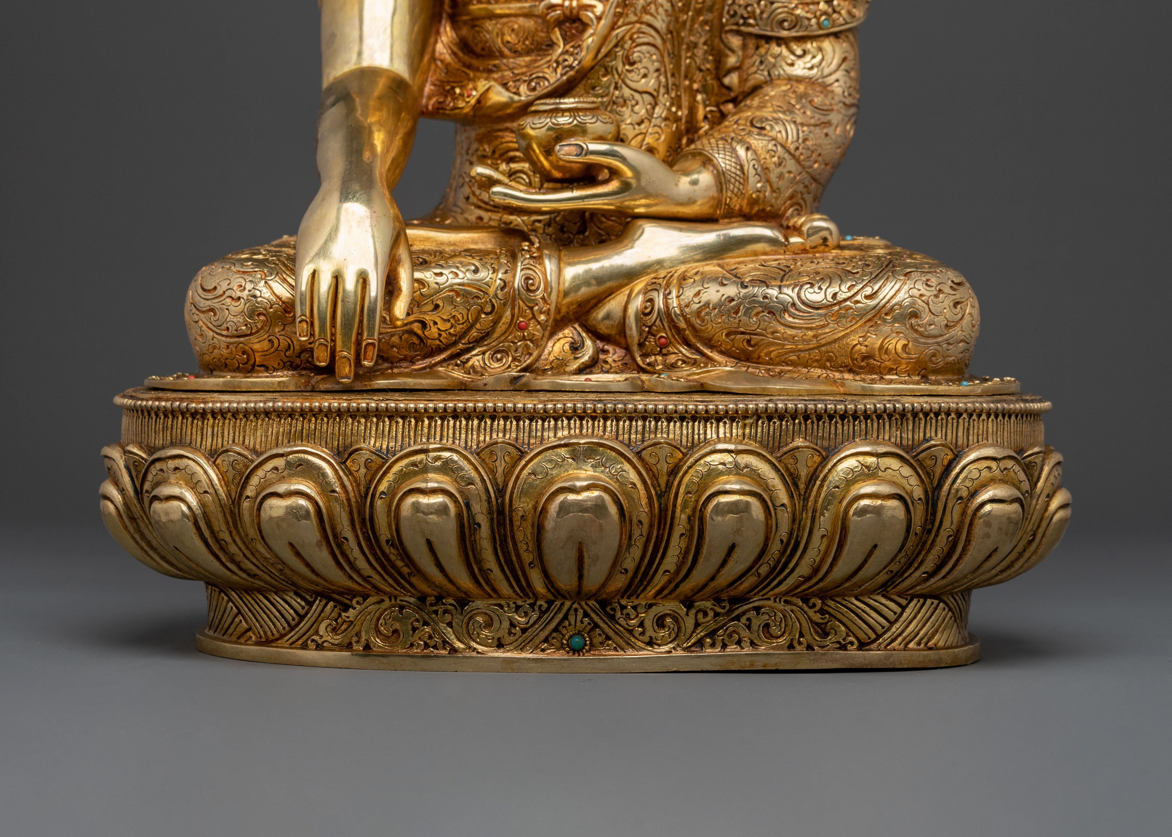 Golden Shakyamuni Buddha Statue | Dharma Teacher