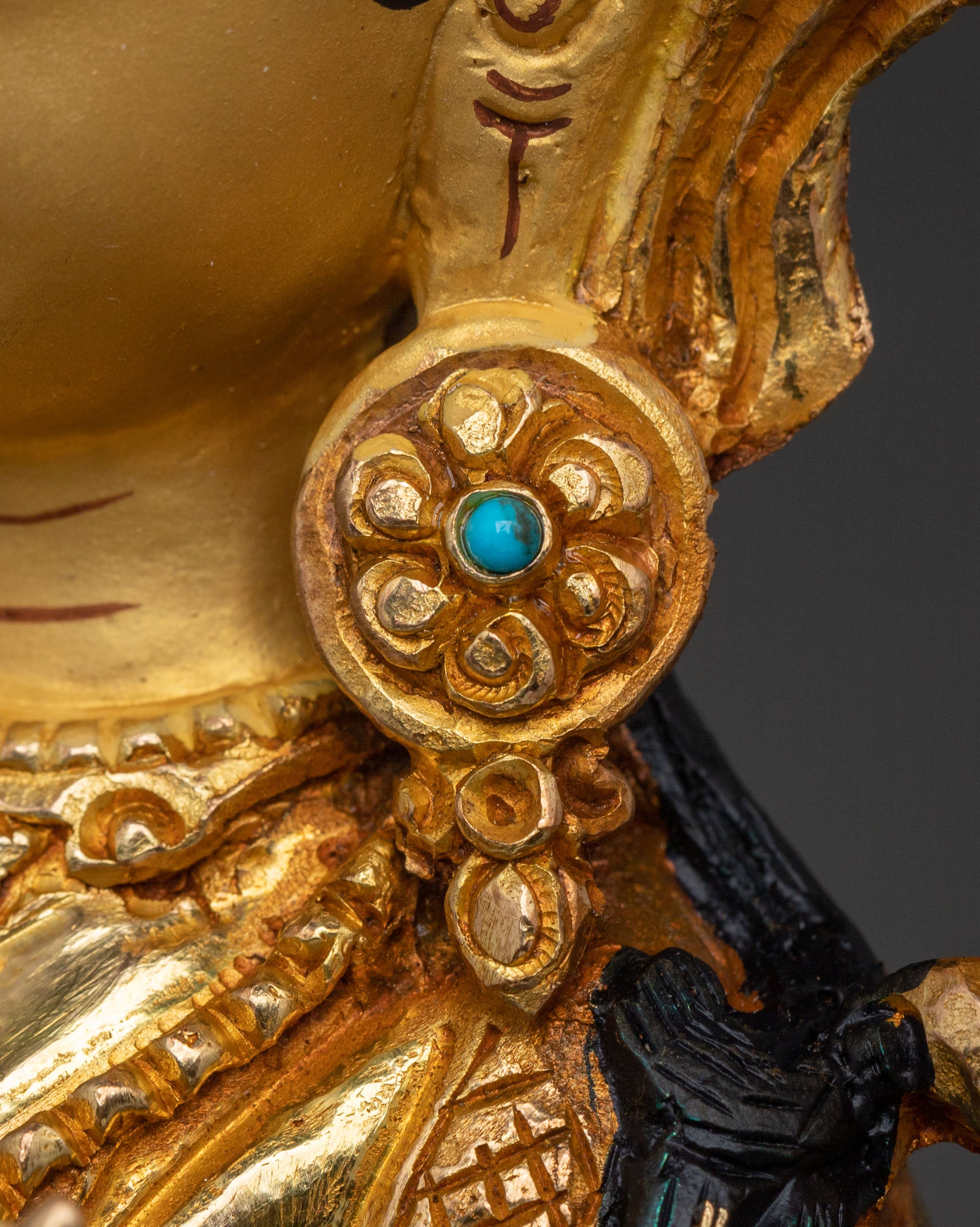 Green Tara Golden Statue: Divine Grace