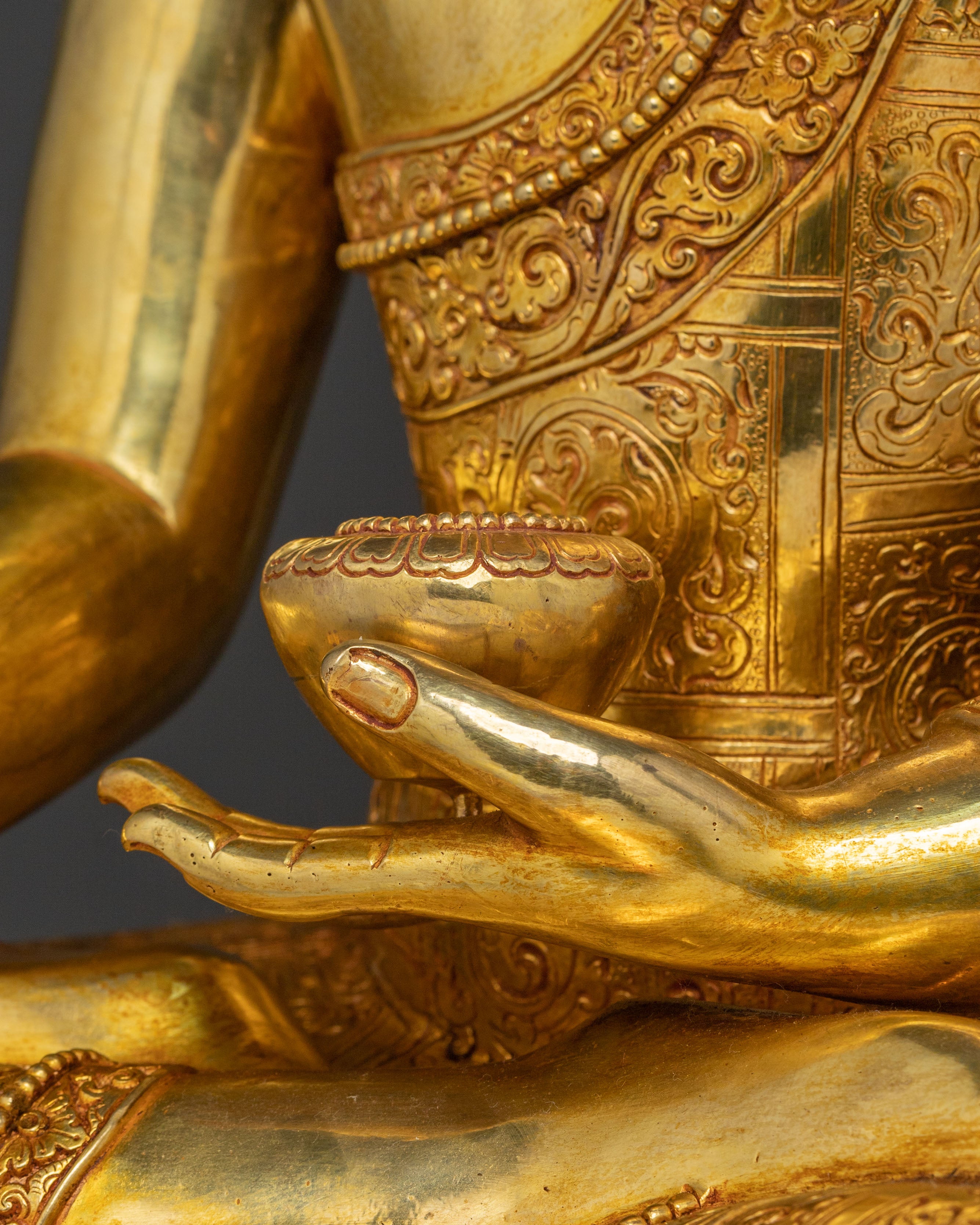 Handcrafted Shakyamuni Buddha Statue | Buddhist Decor