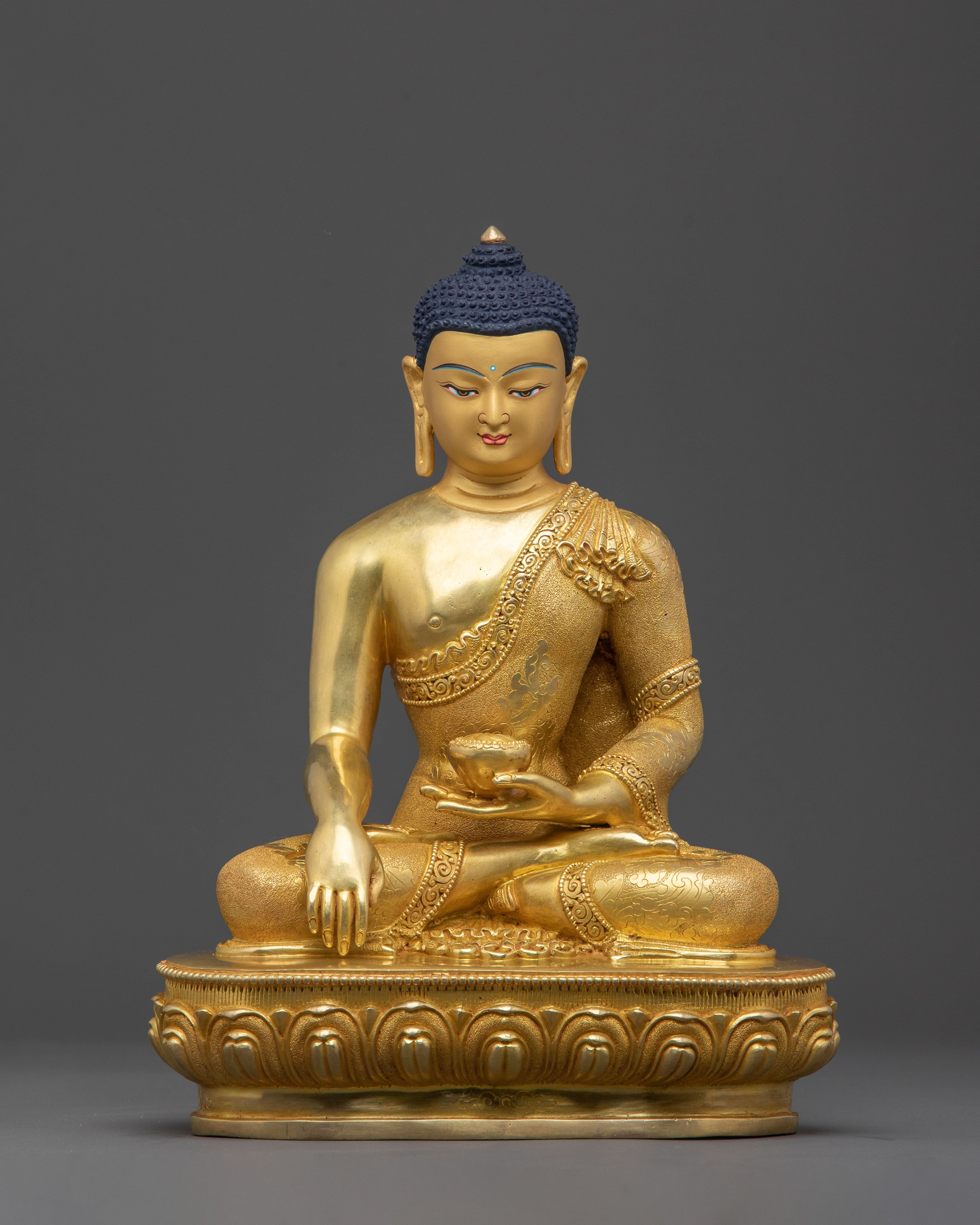 Shakyamuni Buddha Statue