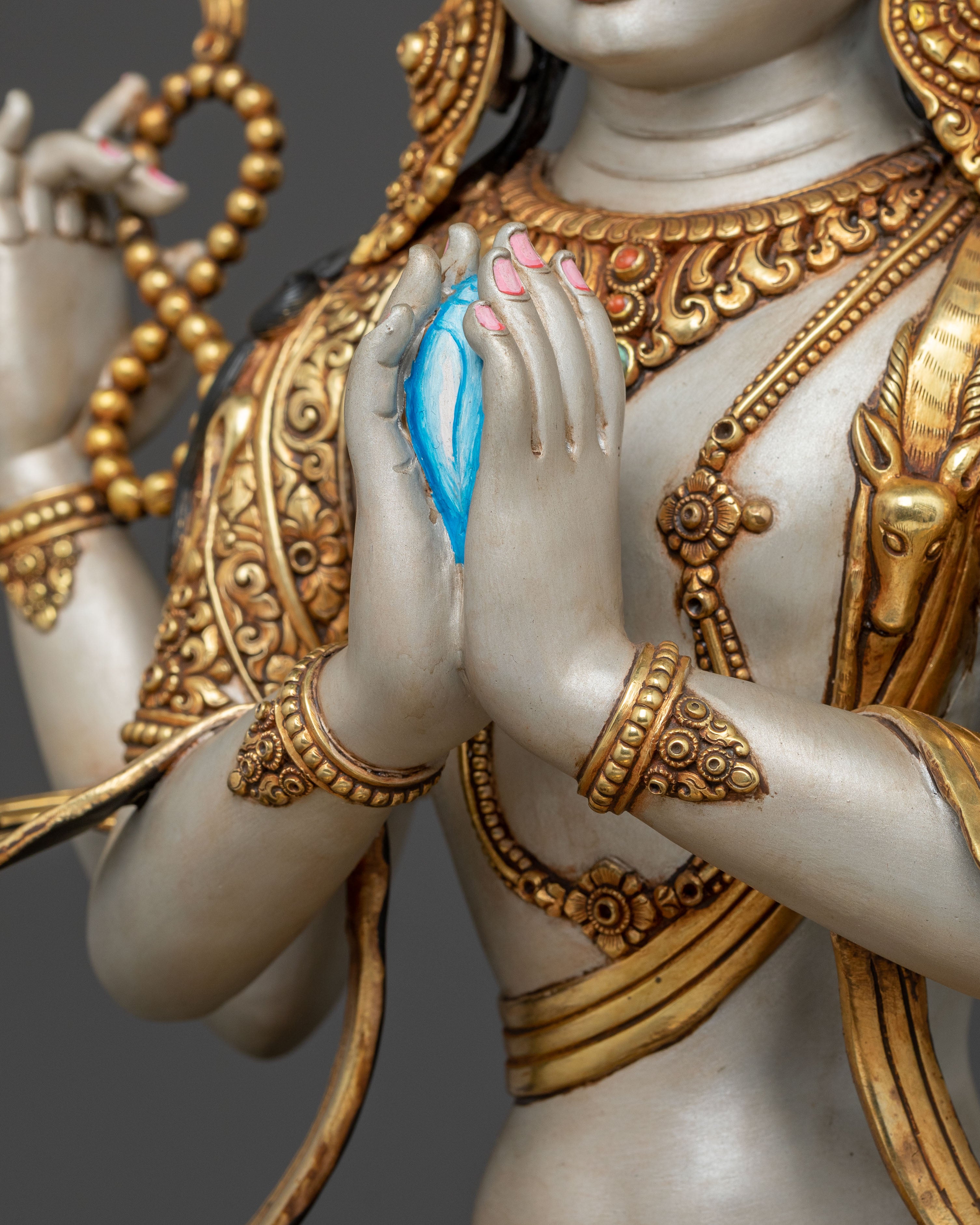 Avalokiteshvara Spiritual Figure for Altar Home Decor