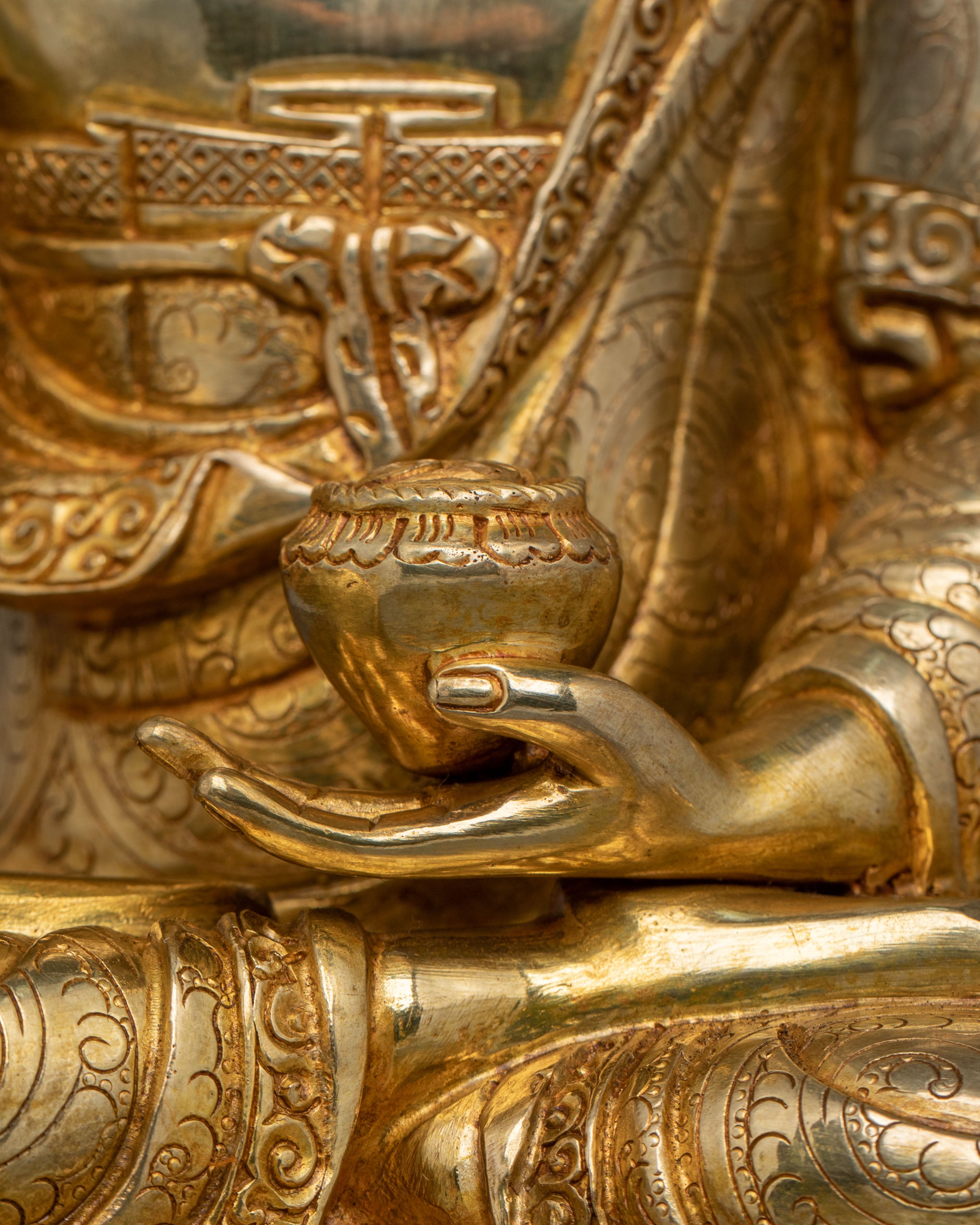 Shakyamuni Buddha Statue for Peace and Wisdom