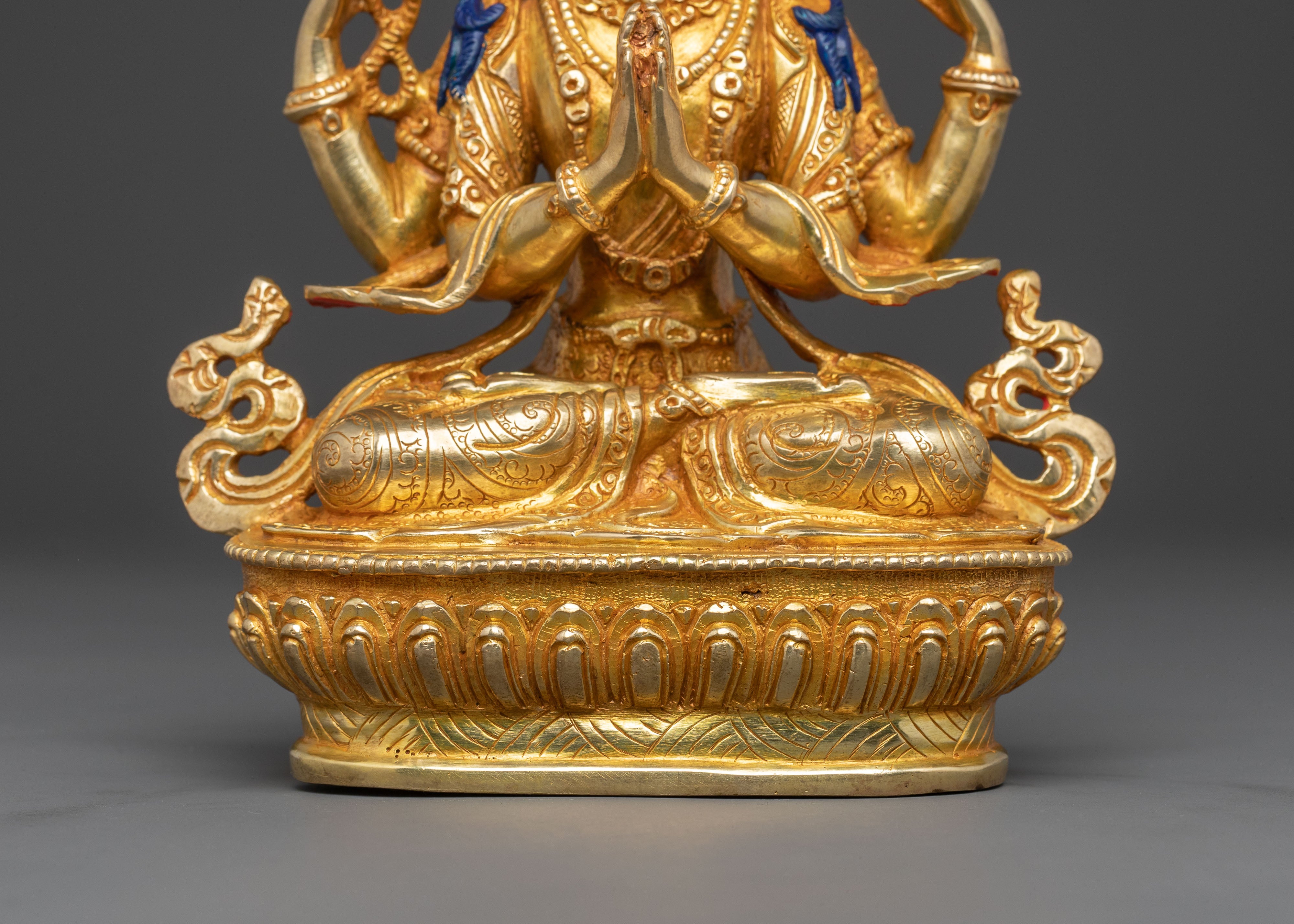 Compassionate Bodhisattva Chenrezig Spiritual Statue