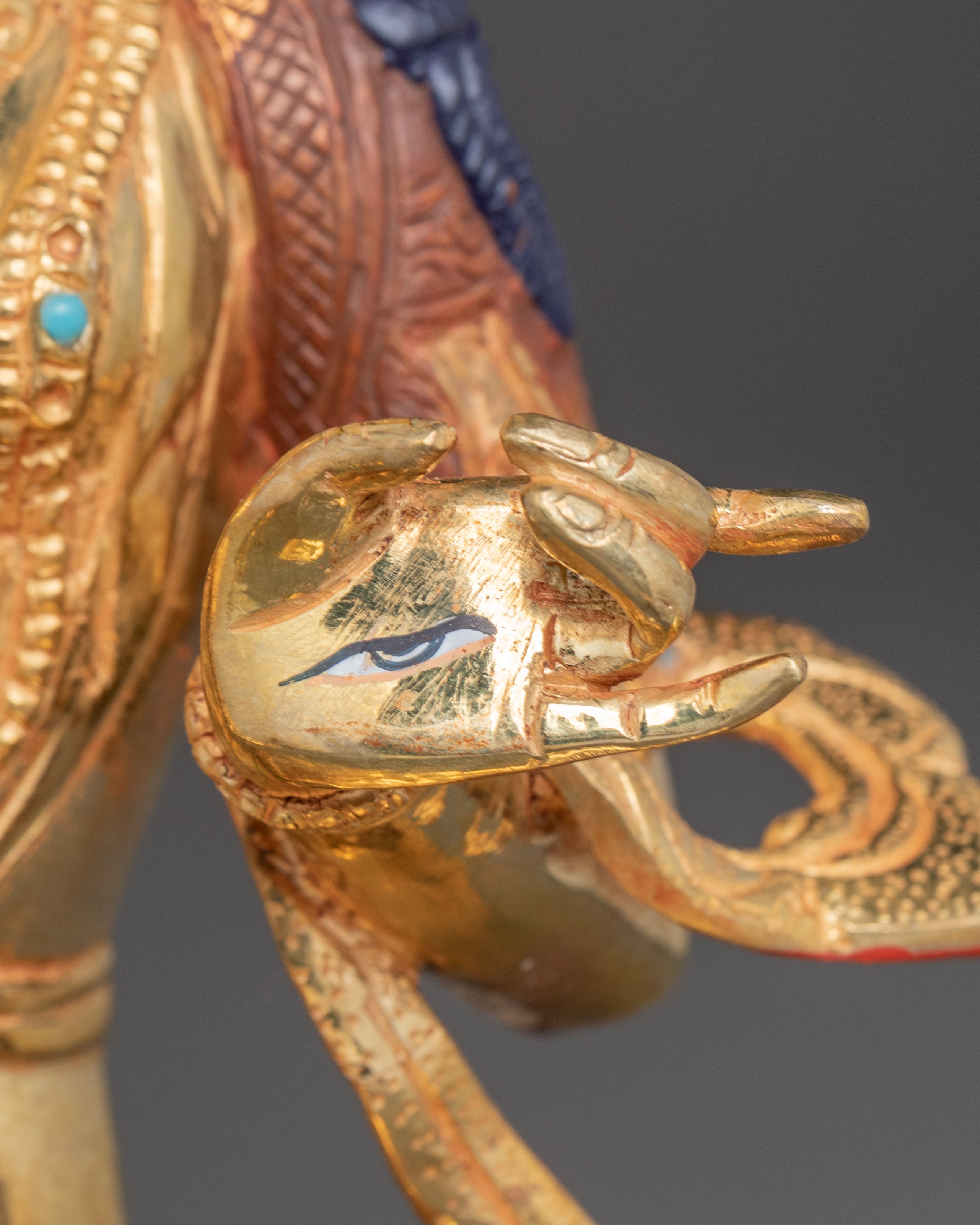 Bodhisattva Dukar Golden Statue | Sitatapatra - Protector of the Dharma