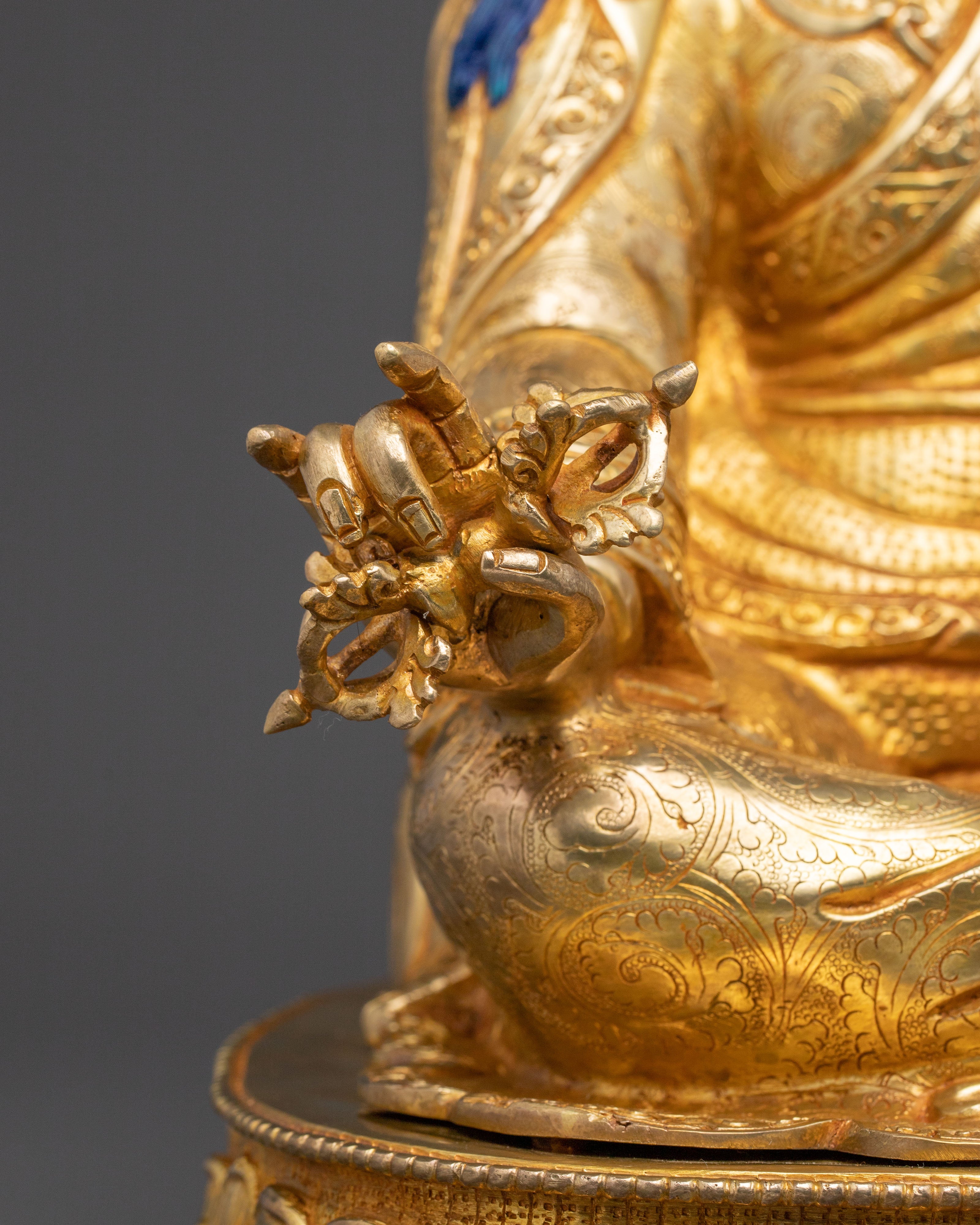 Golden Lotus Born Guru Rinpoche Sacred Statue – Hand-Gilded Copper
