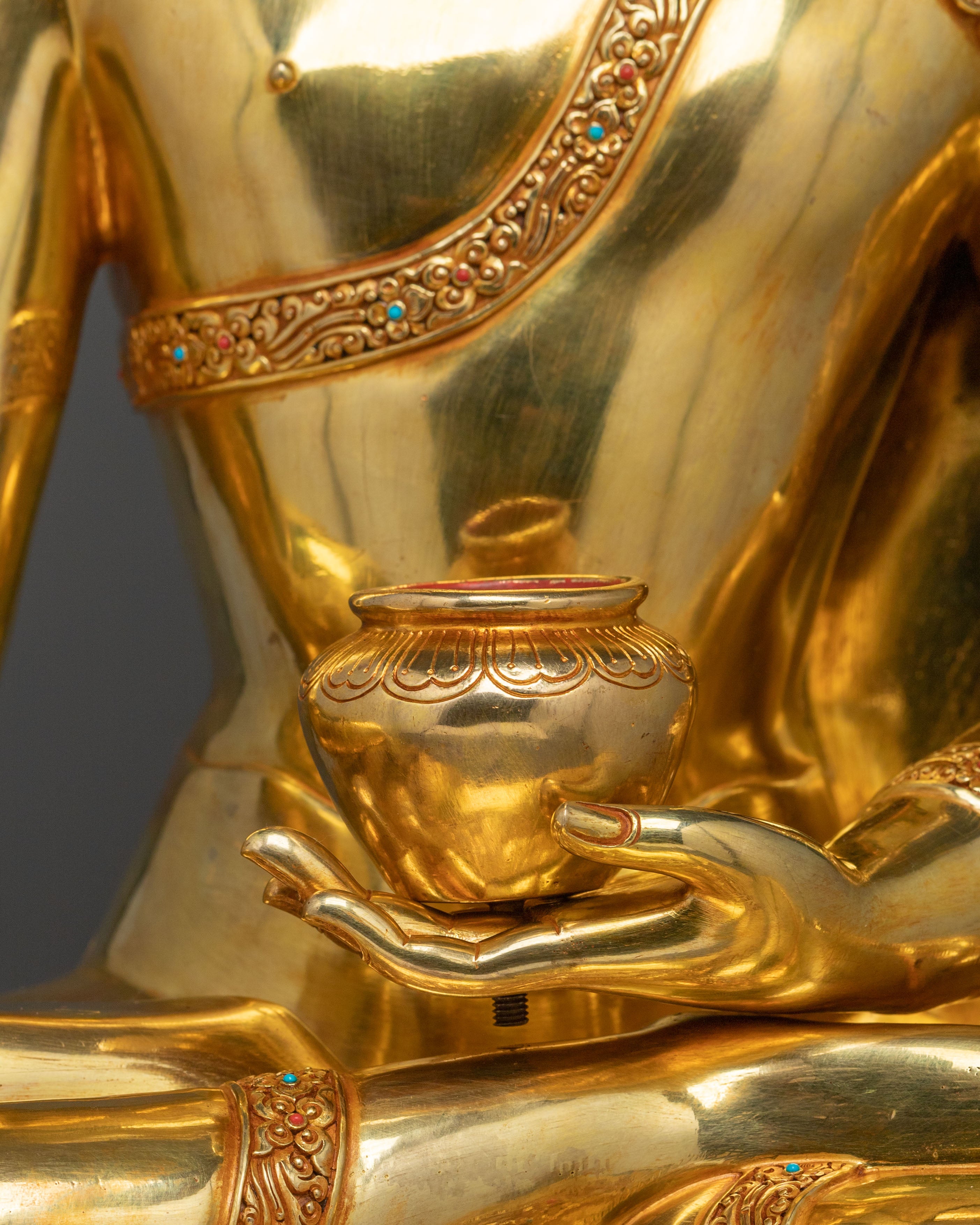 Shakyamuni Buddha Statue of Divine Knowledge
