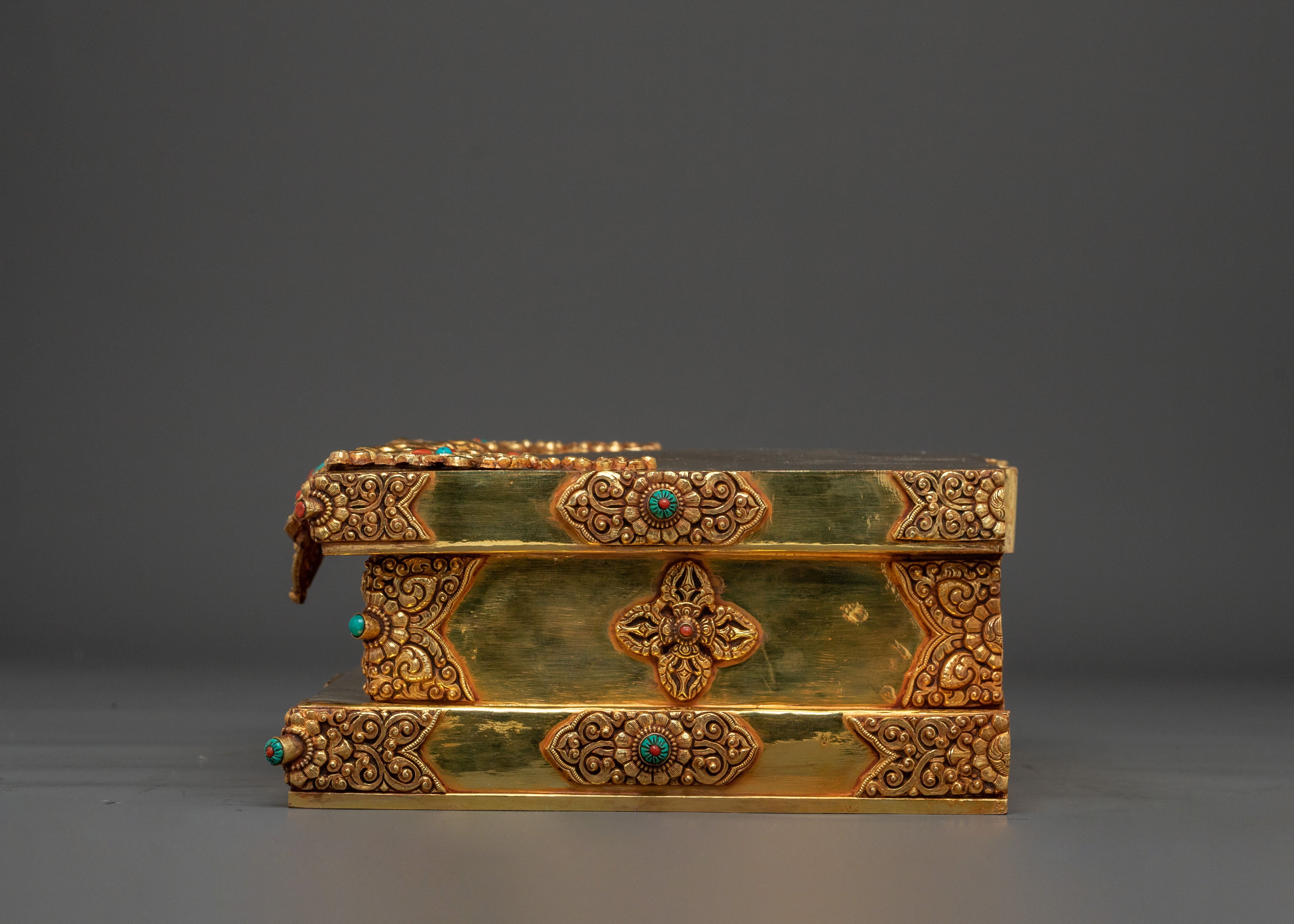 Throne: Sacred 24k Gold Gilded Shrine