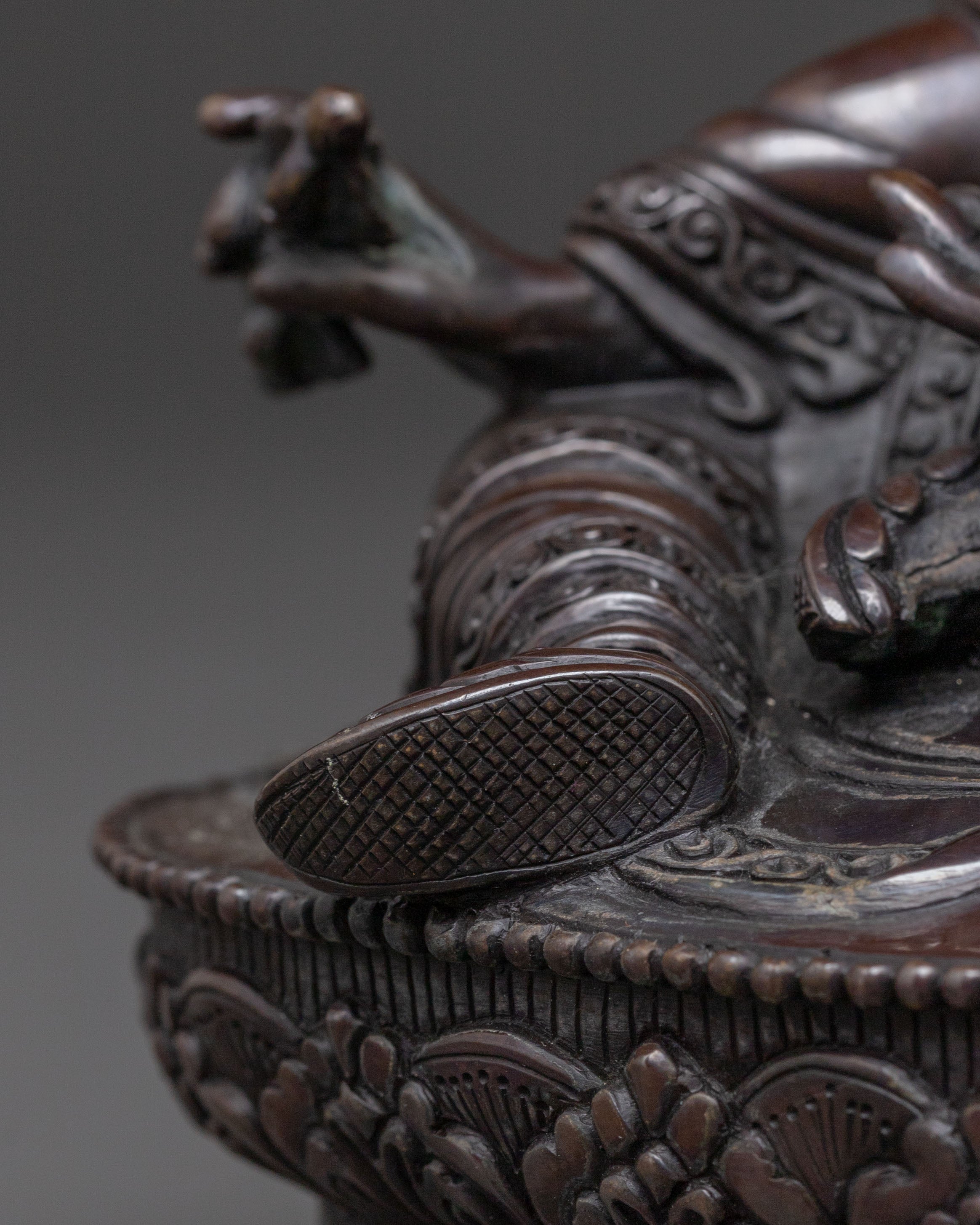 Guru Rinpoche Blessing Sculpture – Oxidized Copper Art