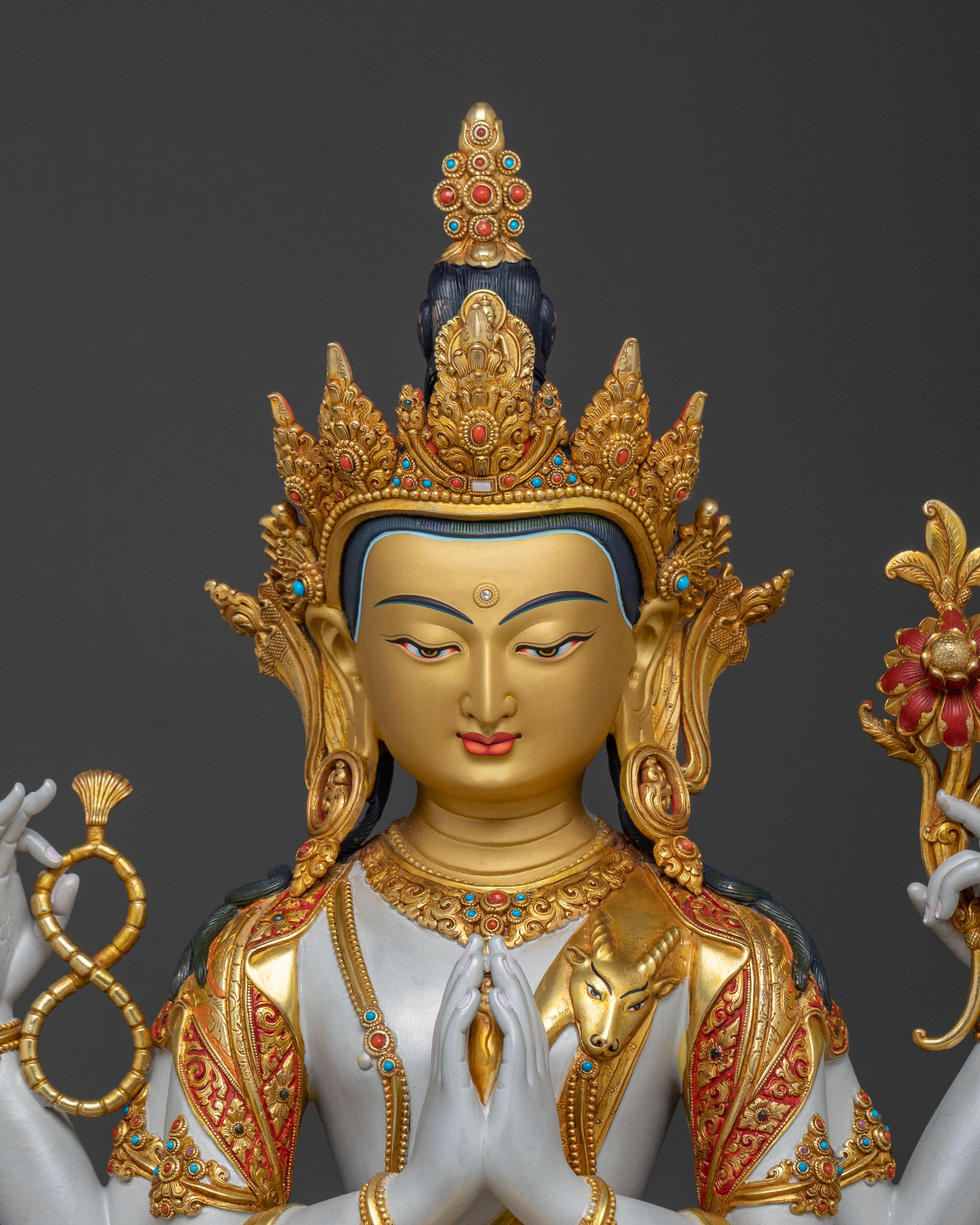 Chenrezig Golden Figurine | Buddhist Meditation Decor