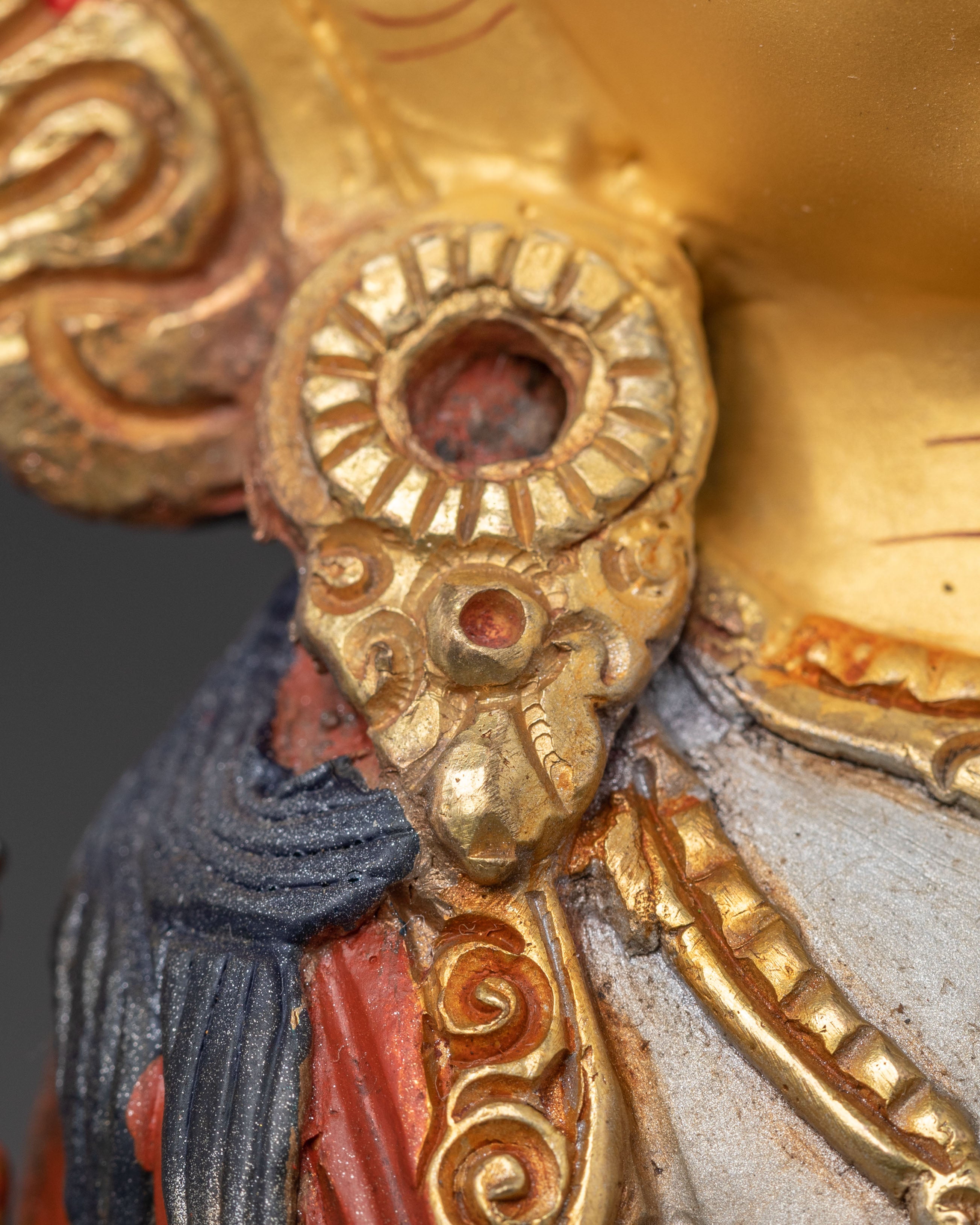 Handcrafted 24K Gold Gilded Chenrezig Statue | Serene Copper Art