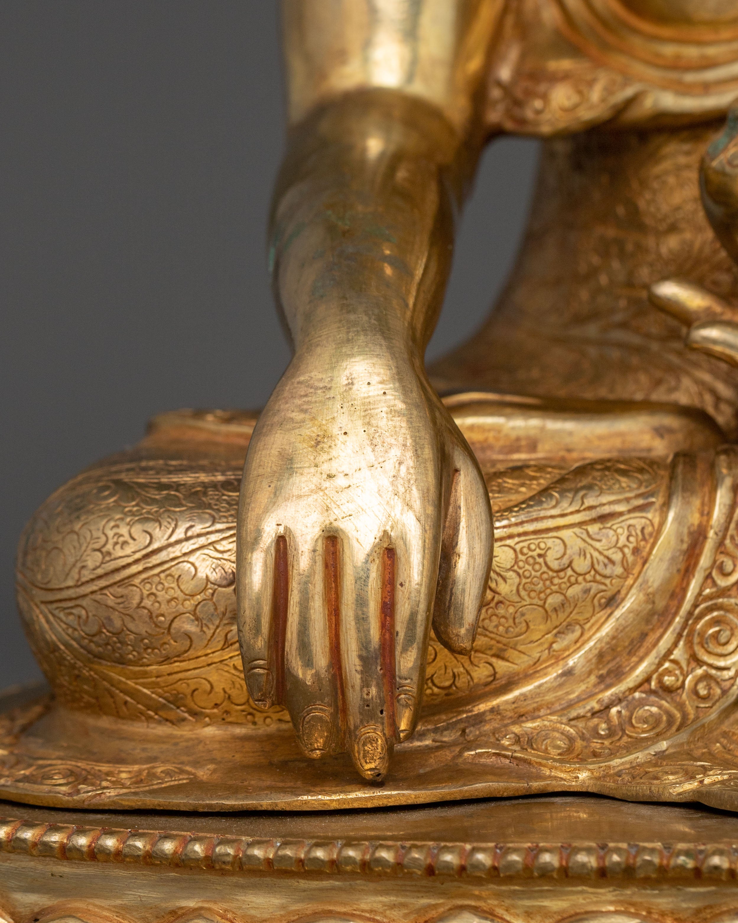Shakyamuni Buddha Himalayan Figurine | Symbol of Enlightenment