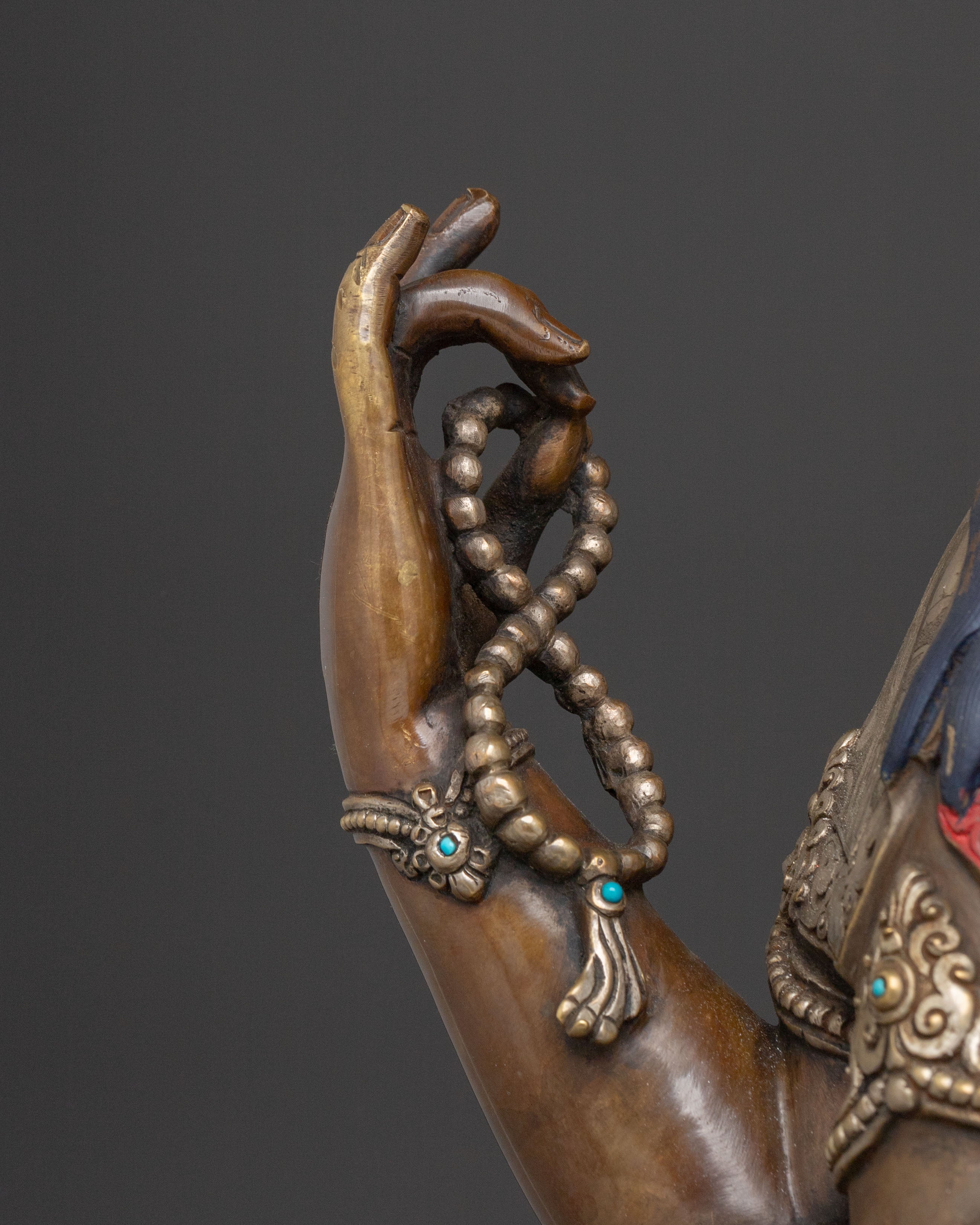 Chenrezig Statue | Bodhisattva of Infinite Compassion