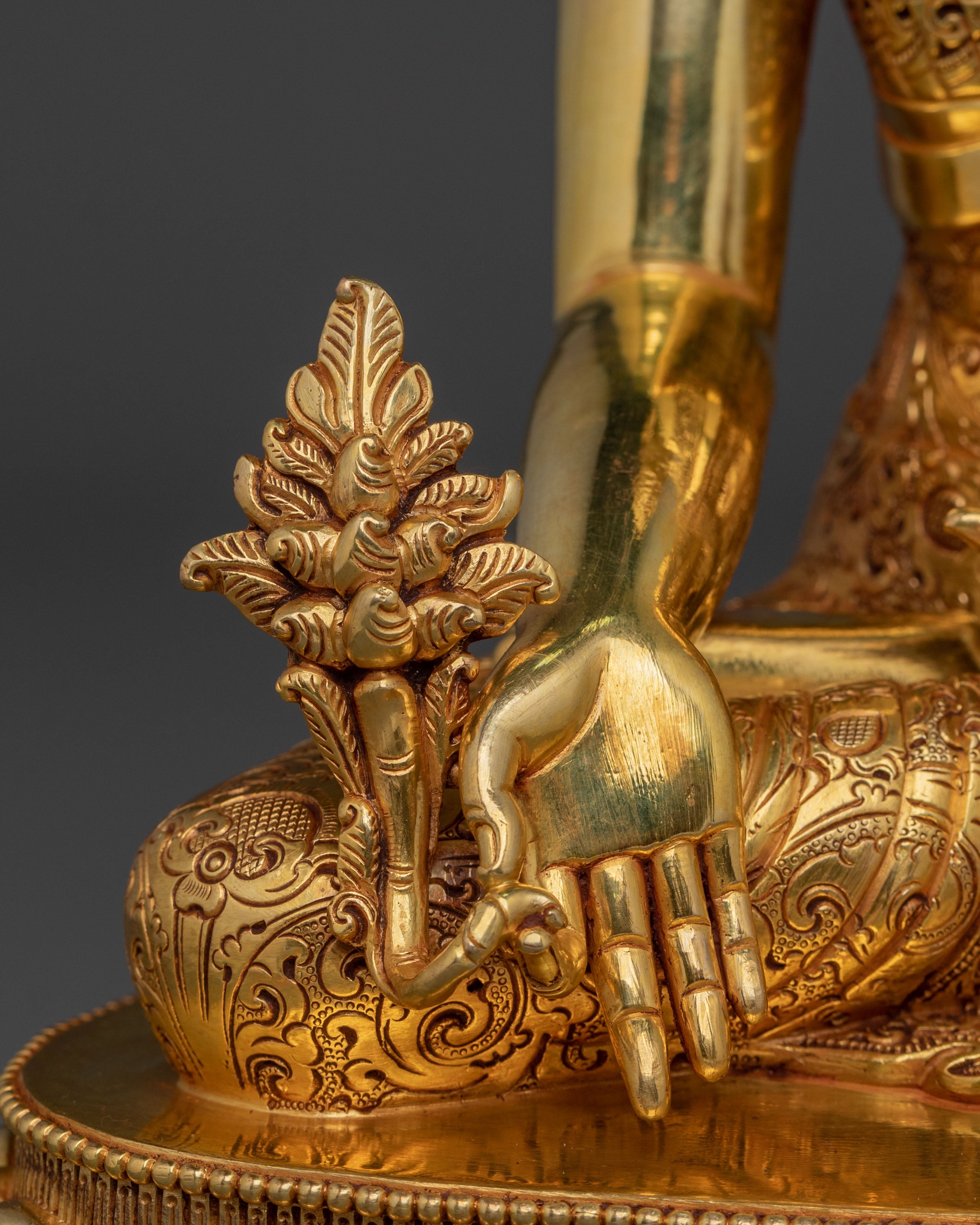 Medicine Buddha Sculpture | Healing Deity