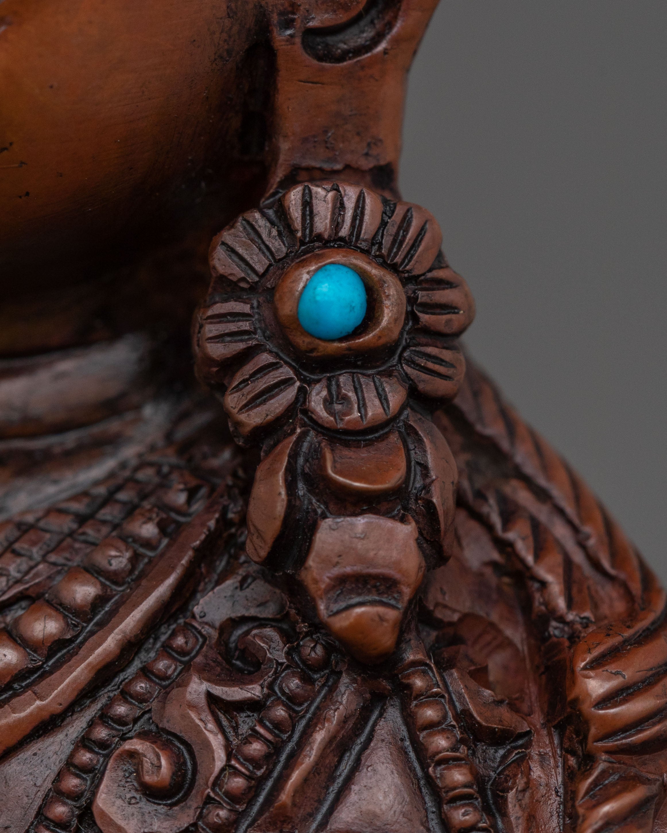 Guru Rinpoche Sculpture | Spiritual Learning