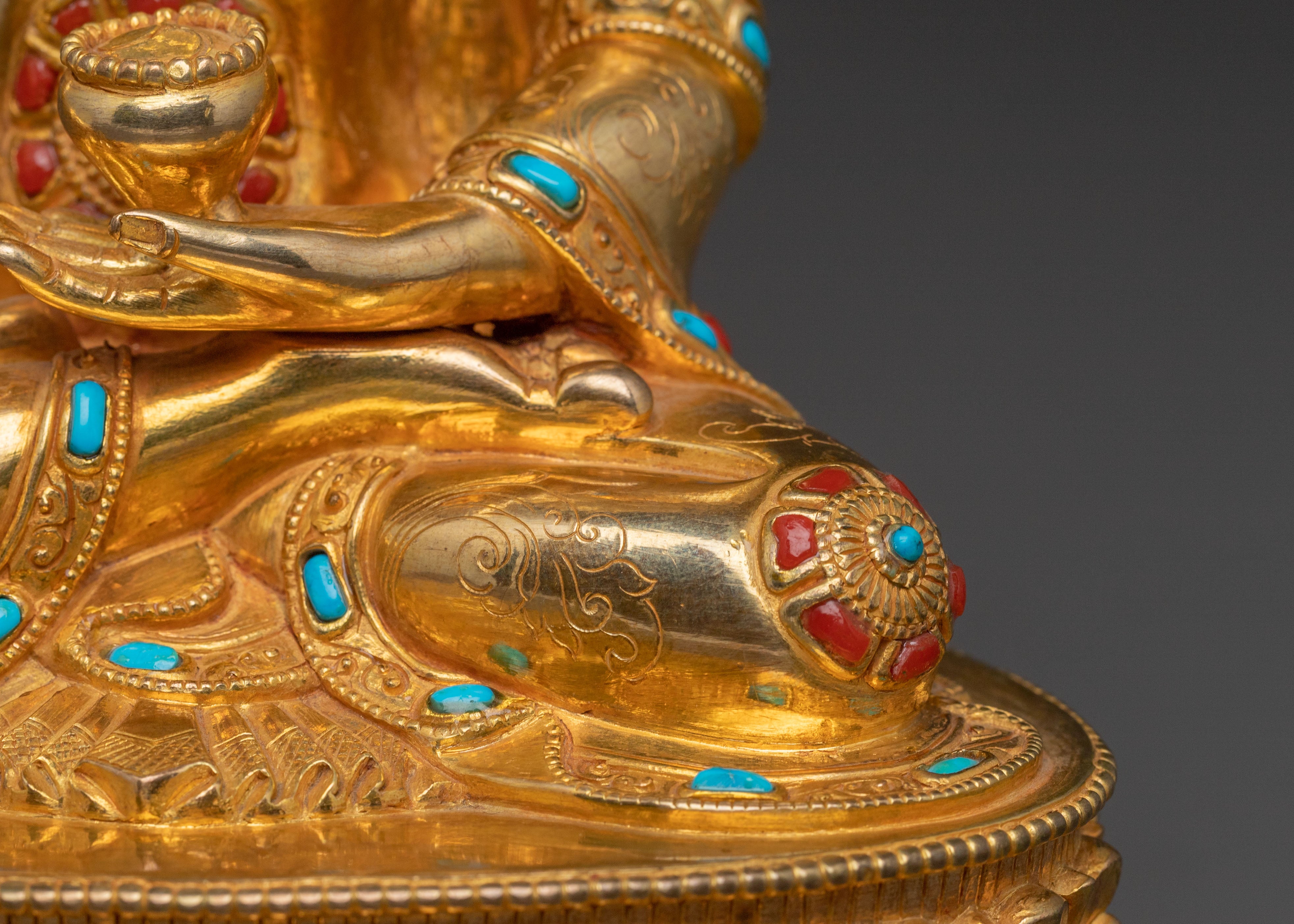 Shakyamuni Buddha Traditional Statue for Altar – 24K Gold Gilded