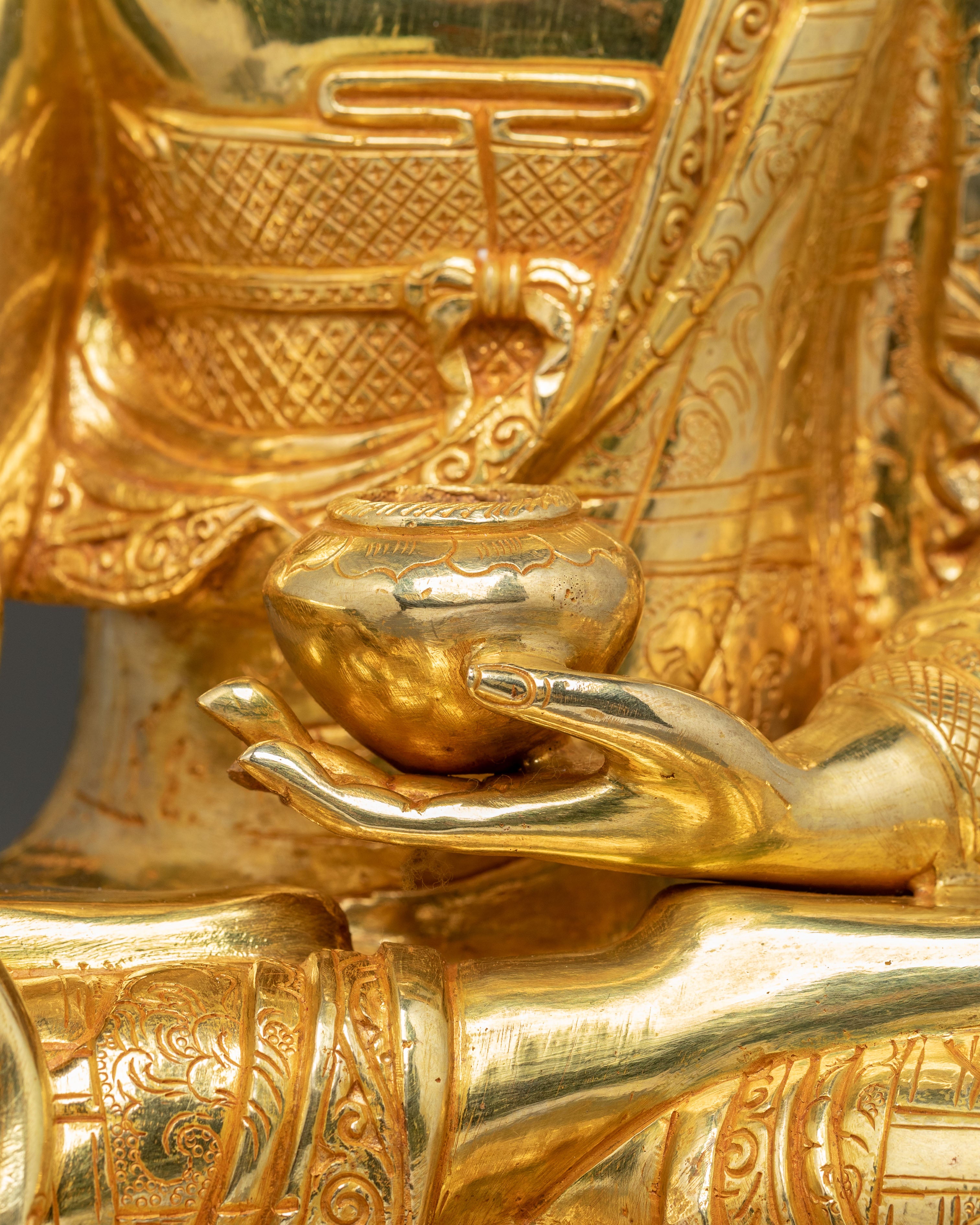 Handcrafted Golden Statue of Buddha Shakyamuni | Buddhist Spiritual Sculpture