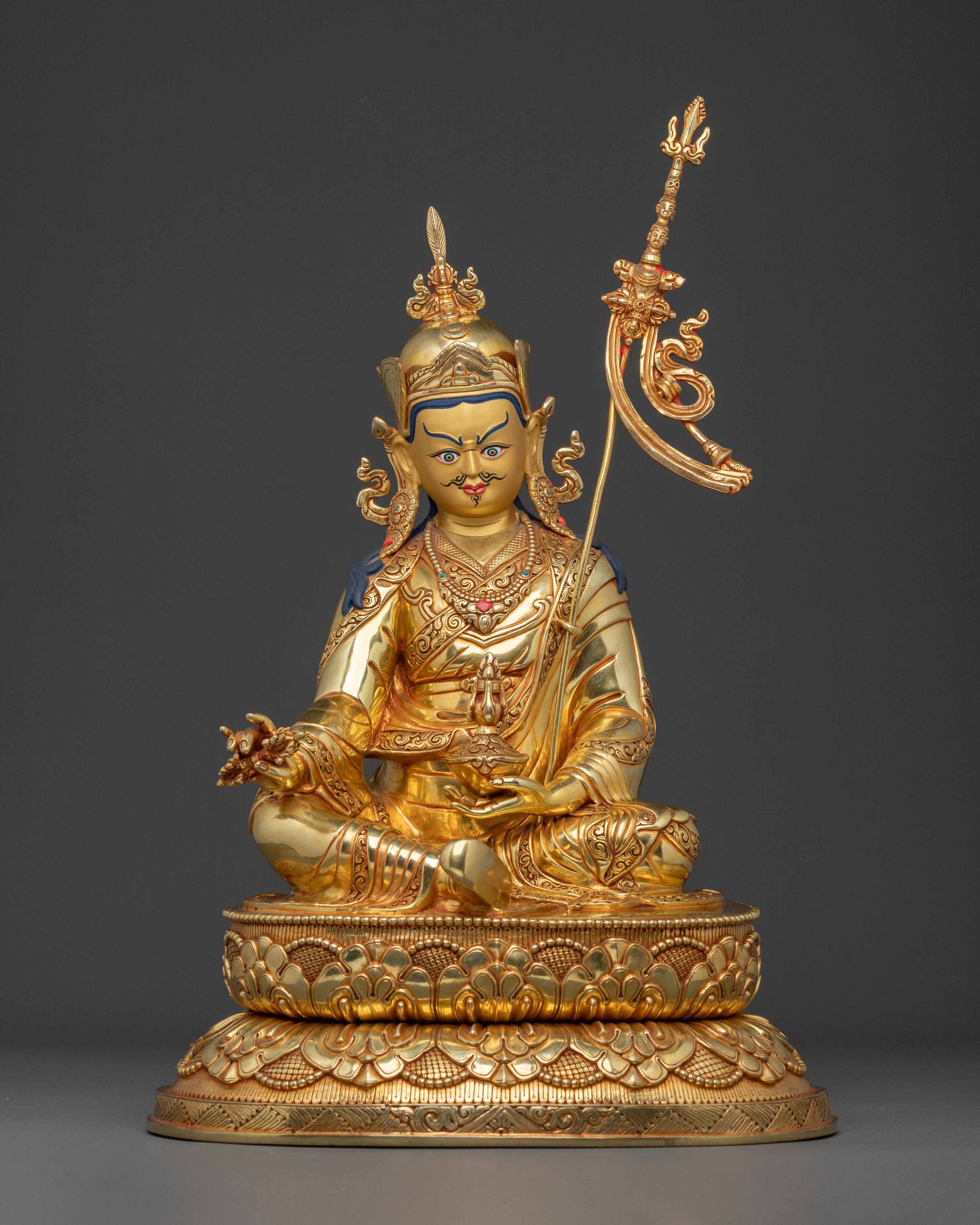 Guru Rinpoche Statue