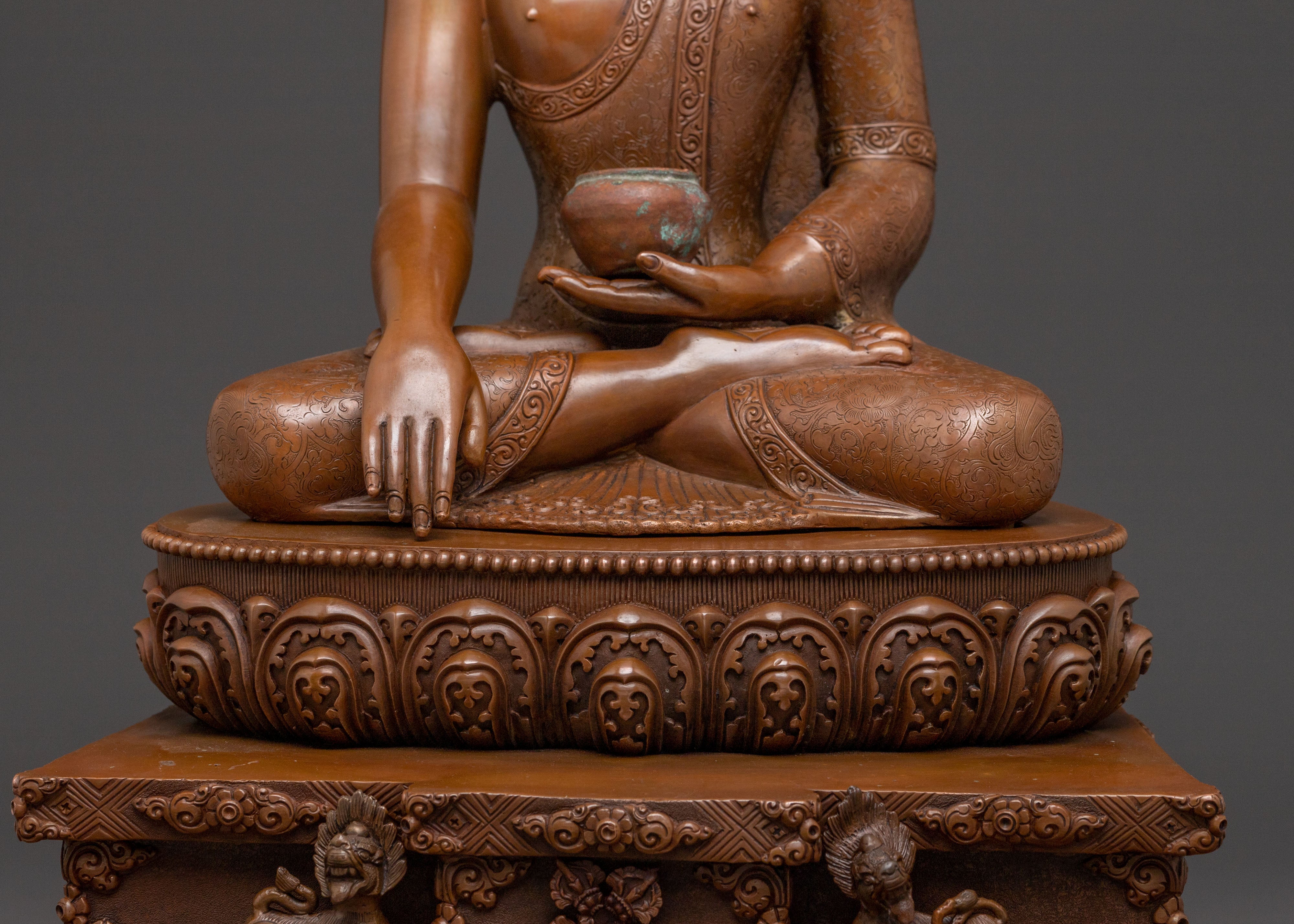 Shakyamuni Buddha Sculpture on Throne for Altar