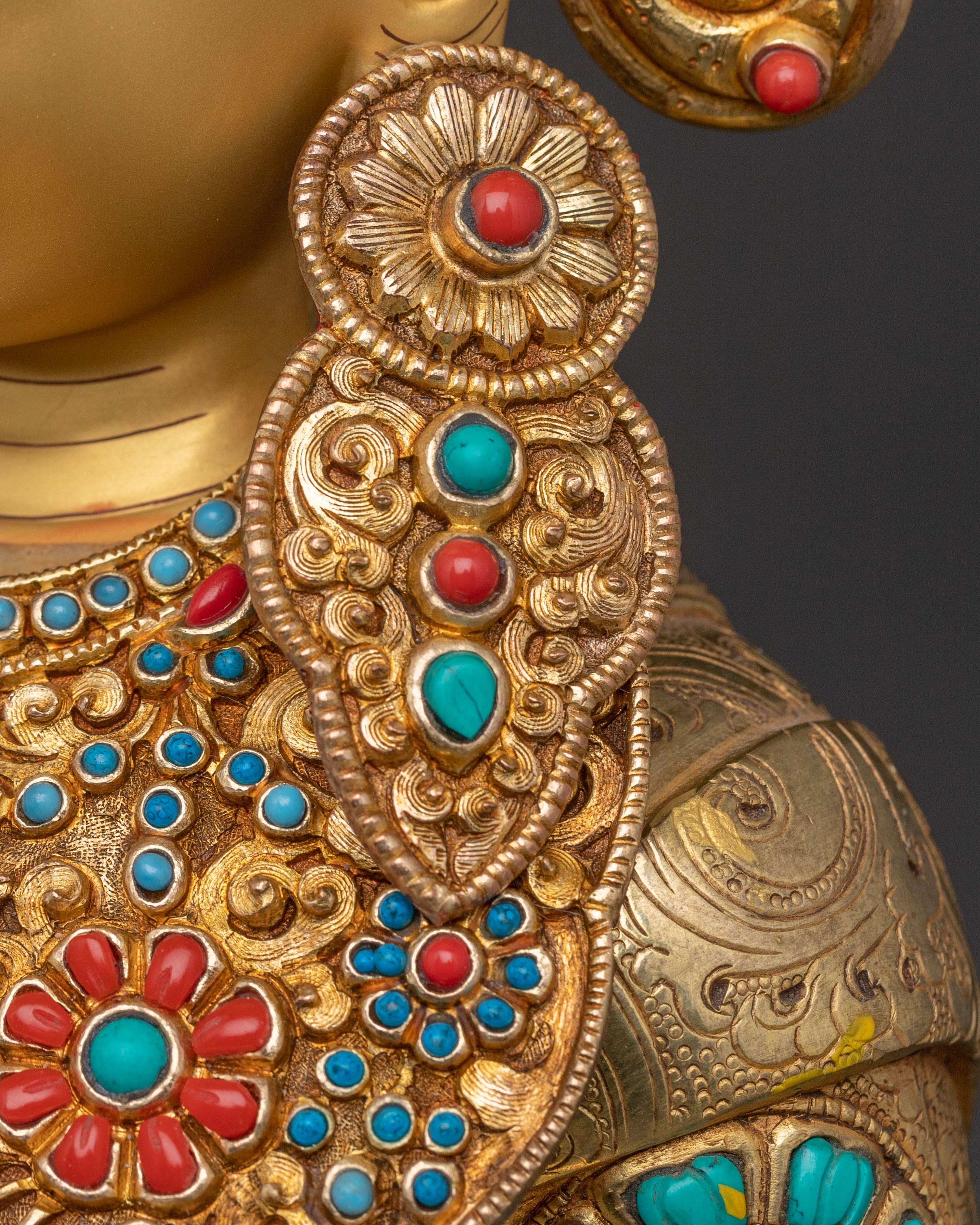 Shakyamuni Buddha Golden Statue with Crown – Himalayan Craft