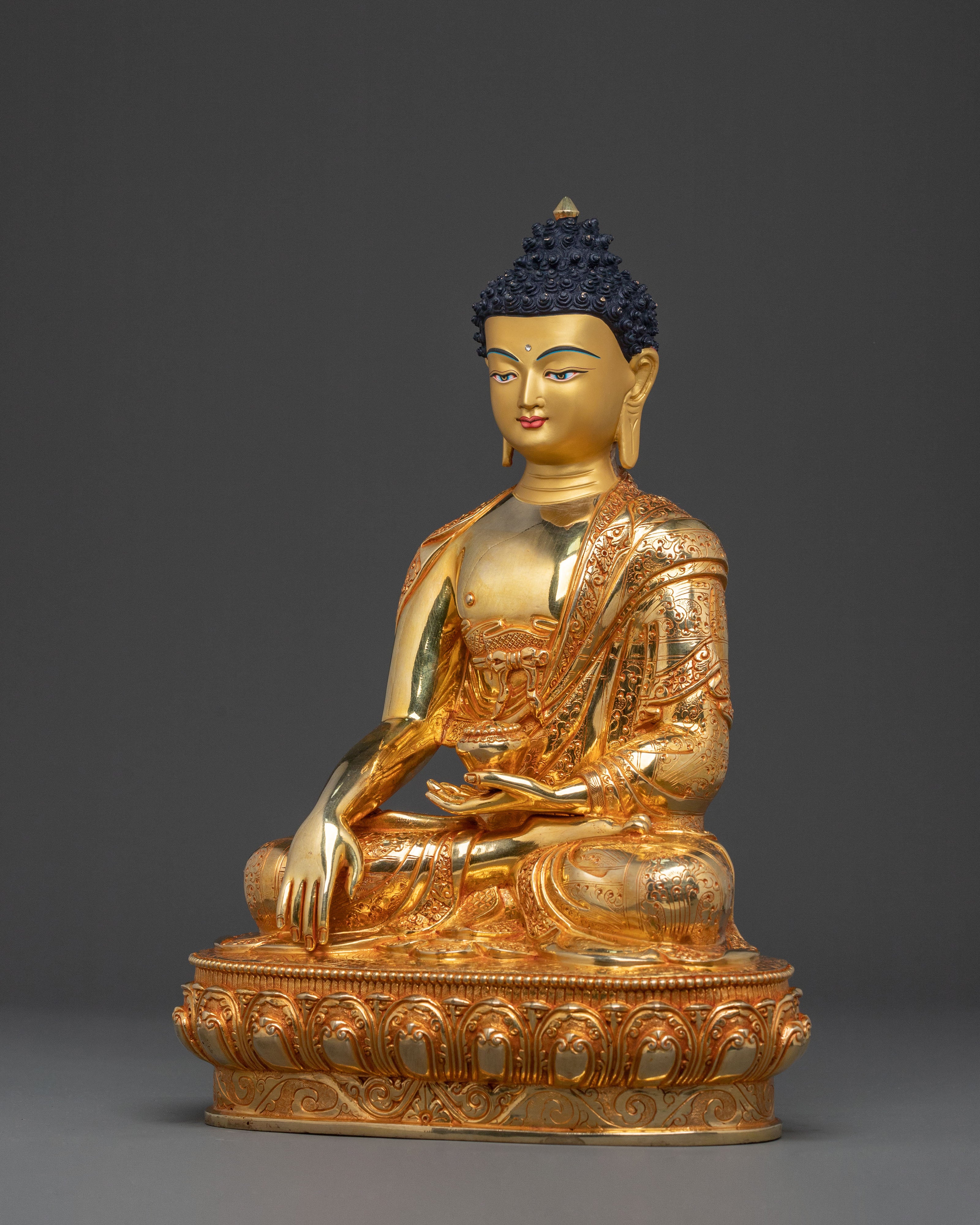 Handcrafted Shakyamuni Buddha Statue | Traditional Icon