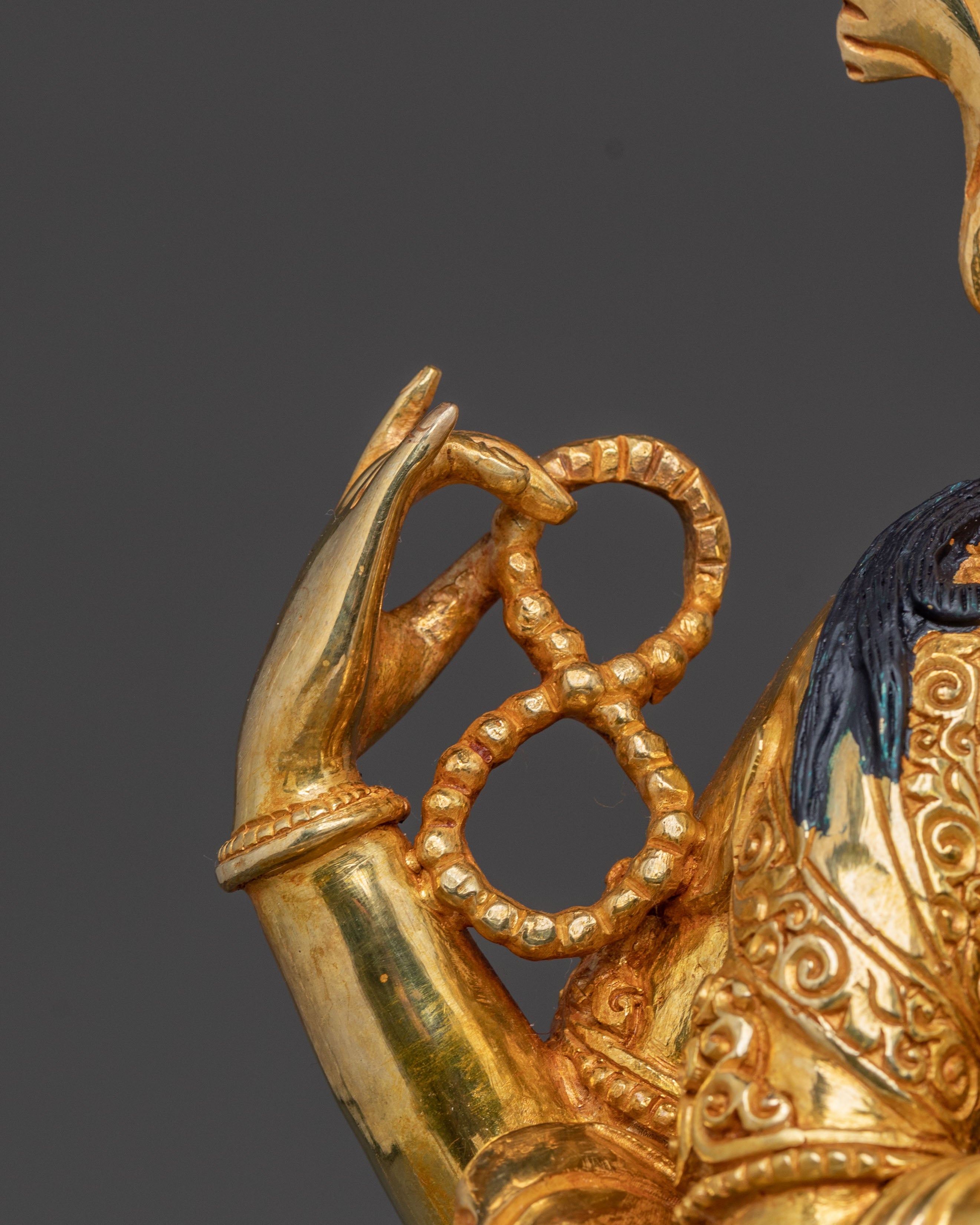 Chenrezig Sacred Tibetan Statue | Meditation Altar Figurine