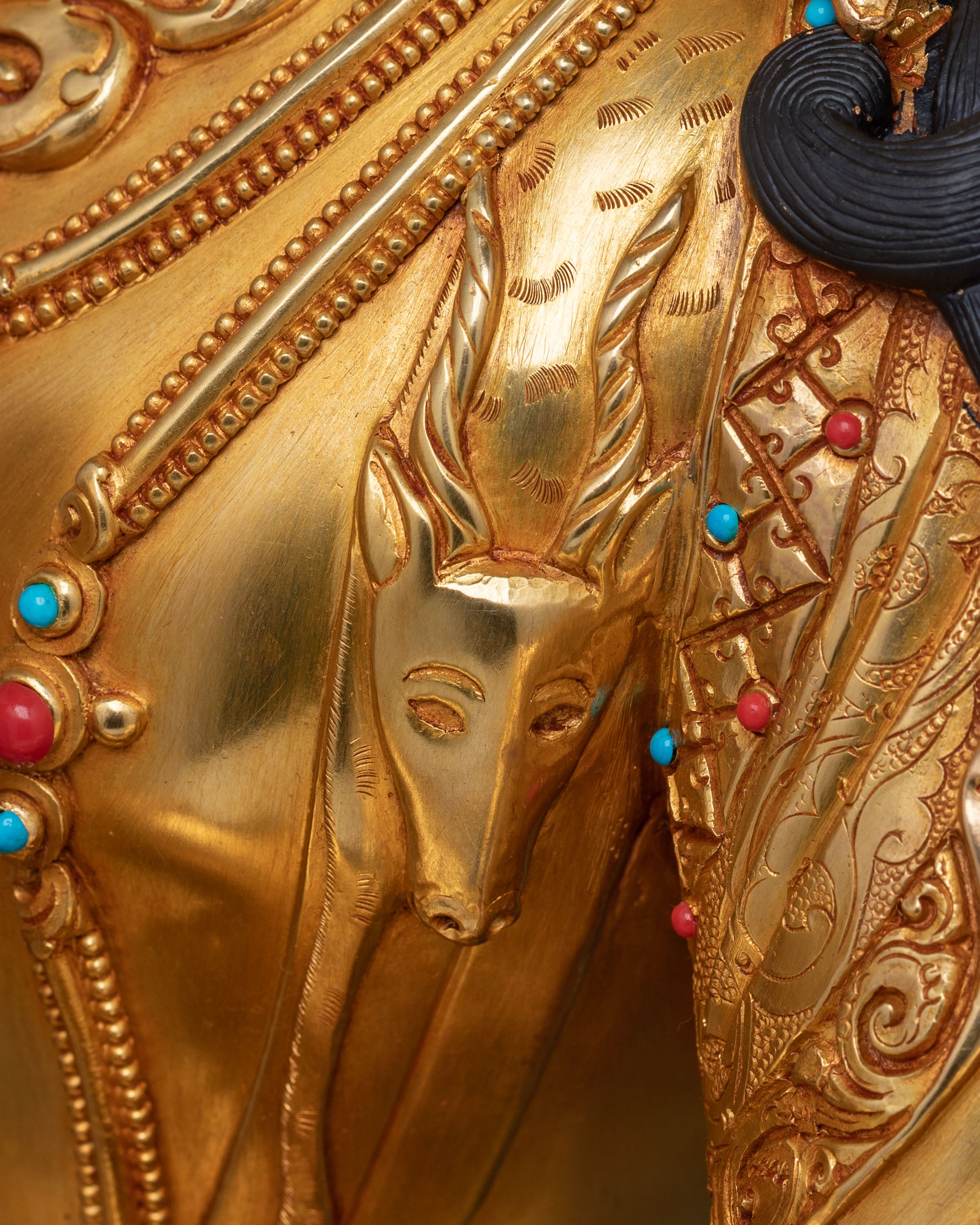 Handcrafted Chenrezig Divine Figure for Rituals | Buddhist Decor