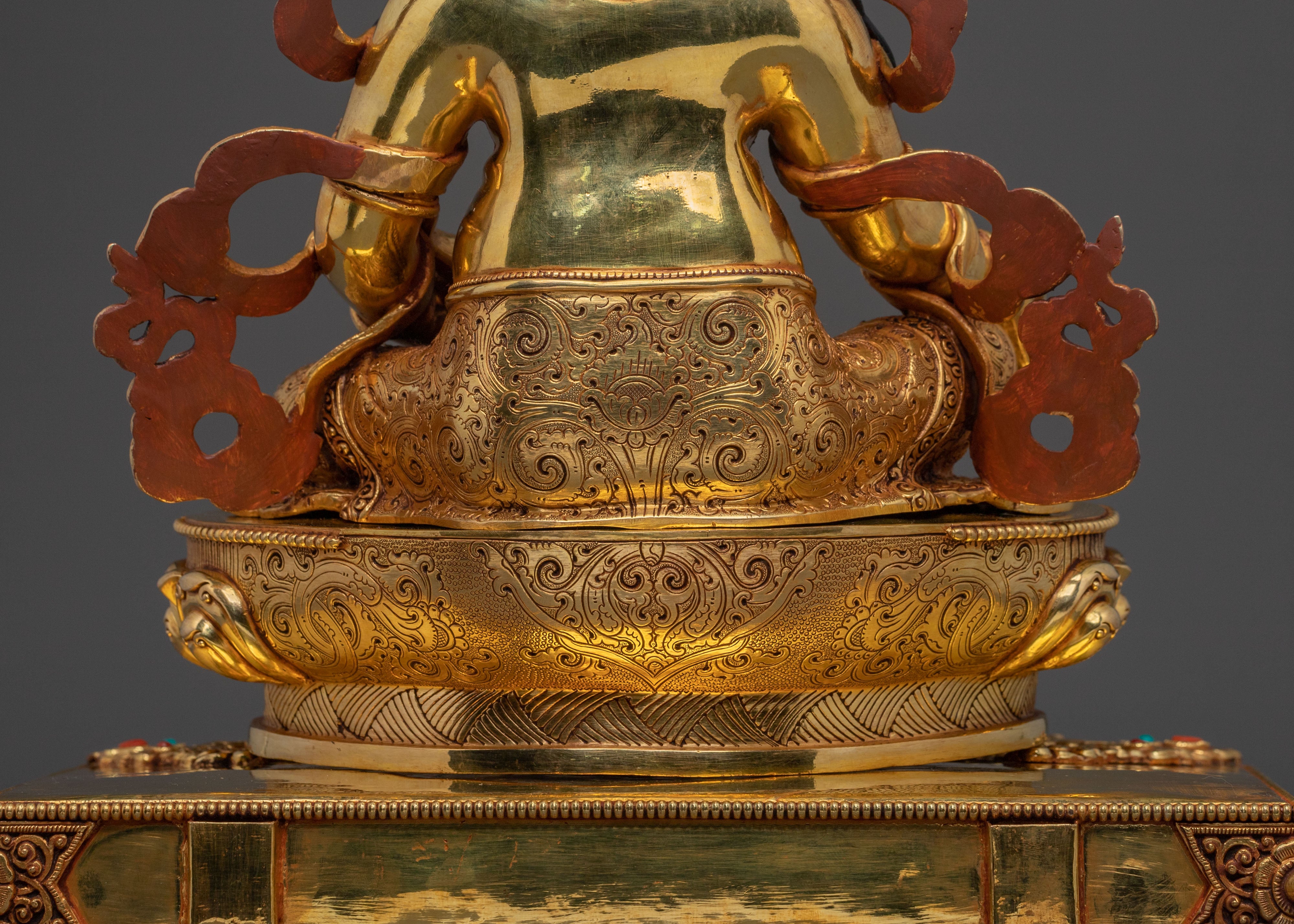 Dzambhala Divine Statue on Throne | Tibetan Wealth Deity