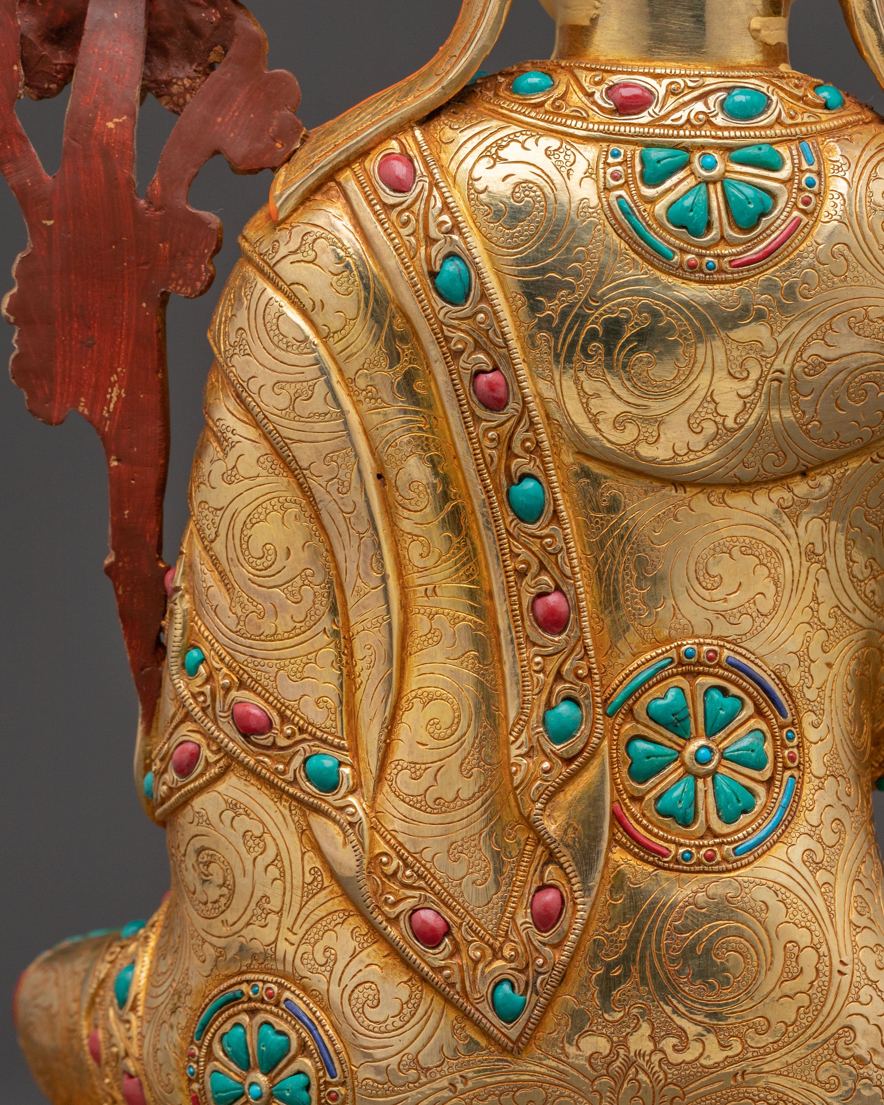 Handcrafted Tsongkhapa Statue – 24K Gold Gilded Masterpiece