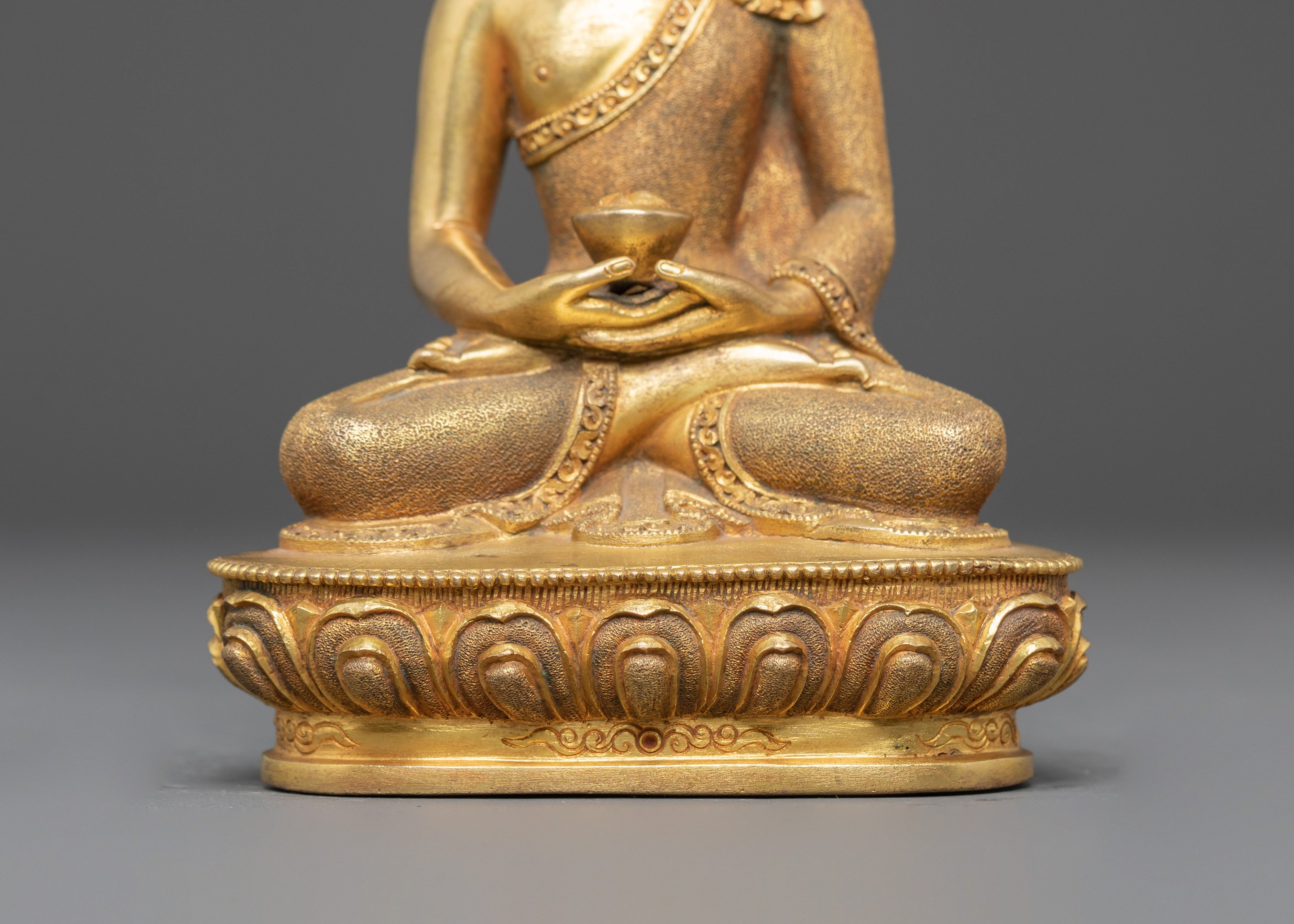 Peaceful Buddha Amitabha Golden Statue | The Buddha of Infinite Light
