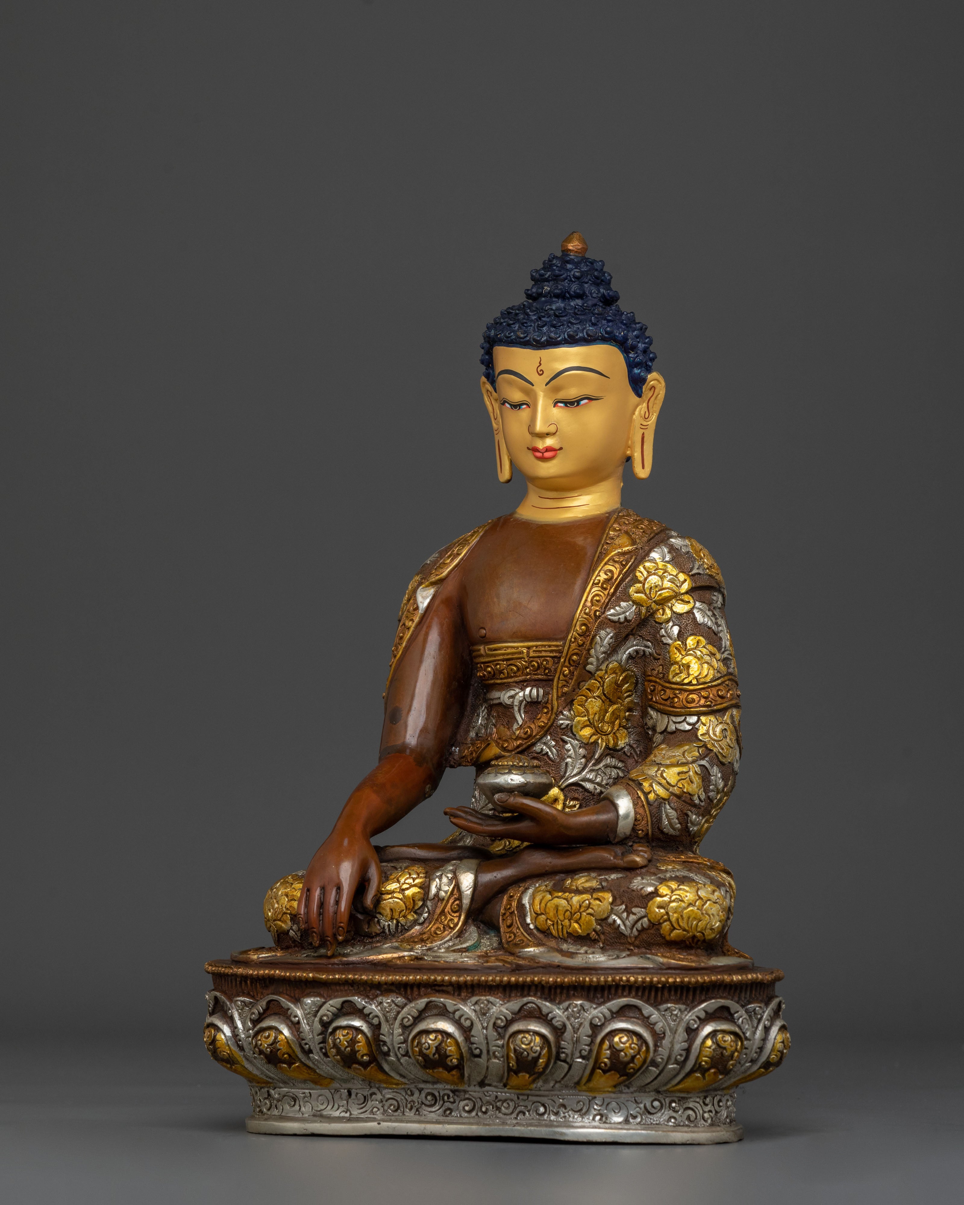 Handcrafted Himalayan Buddha Shakyamuni Statue