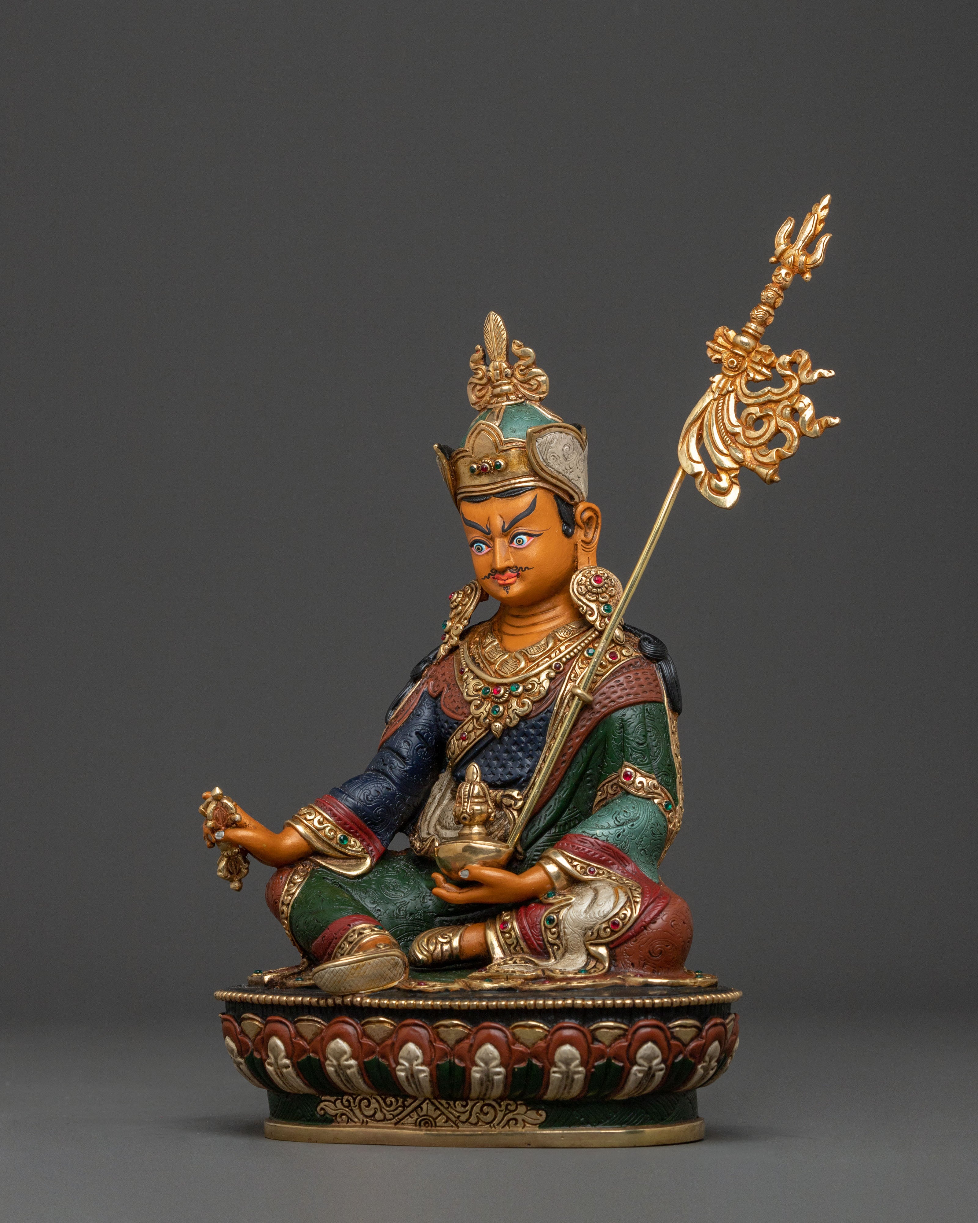 Guru Rinpoche Statue | Teacher of Dharma