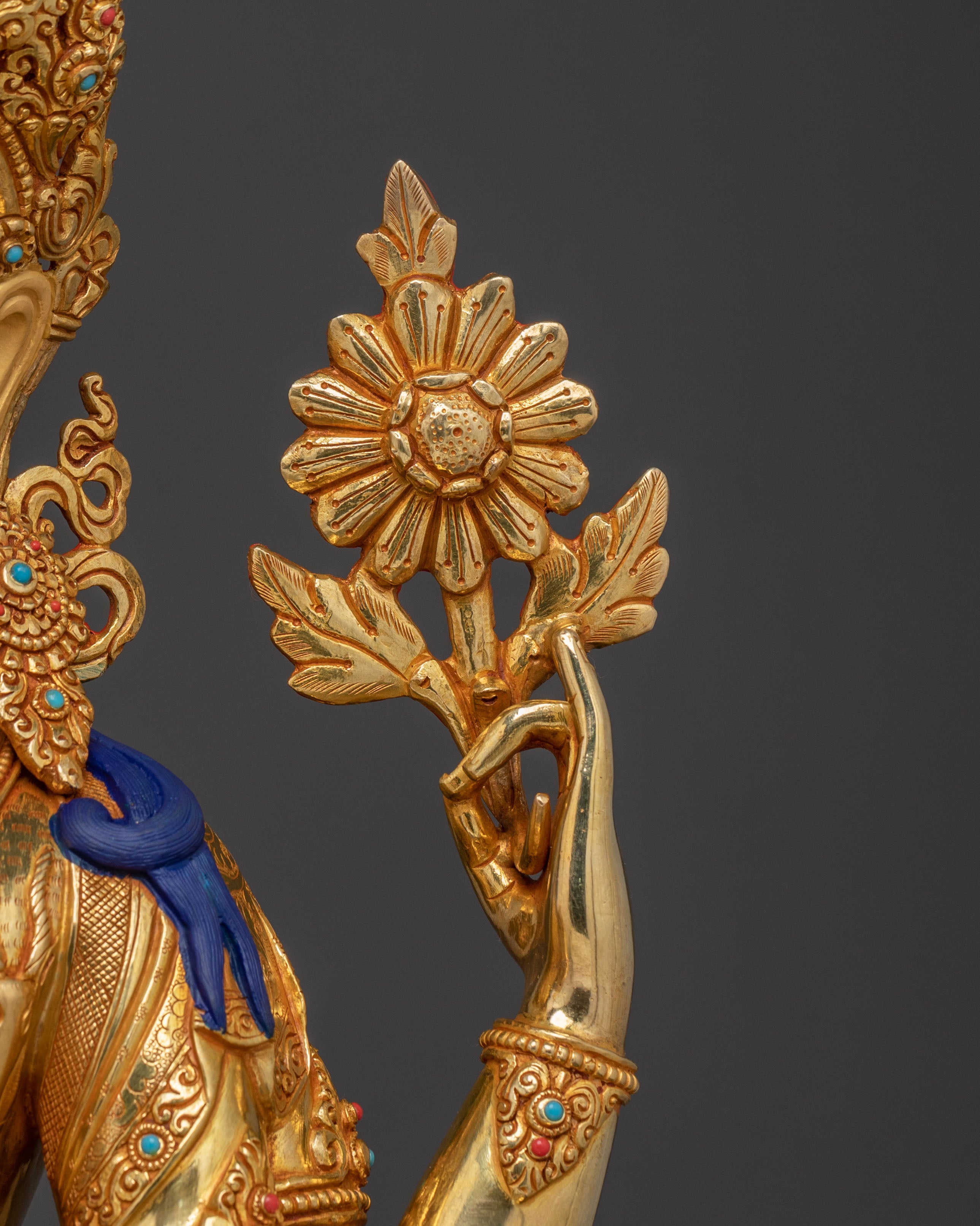 embodiment of compassion chenrezig statue