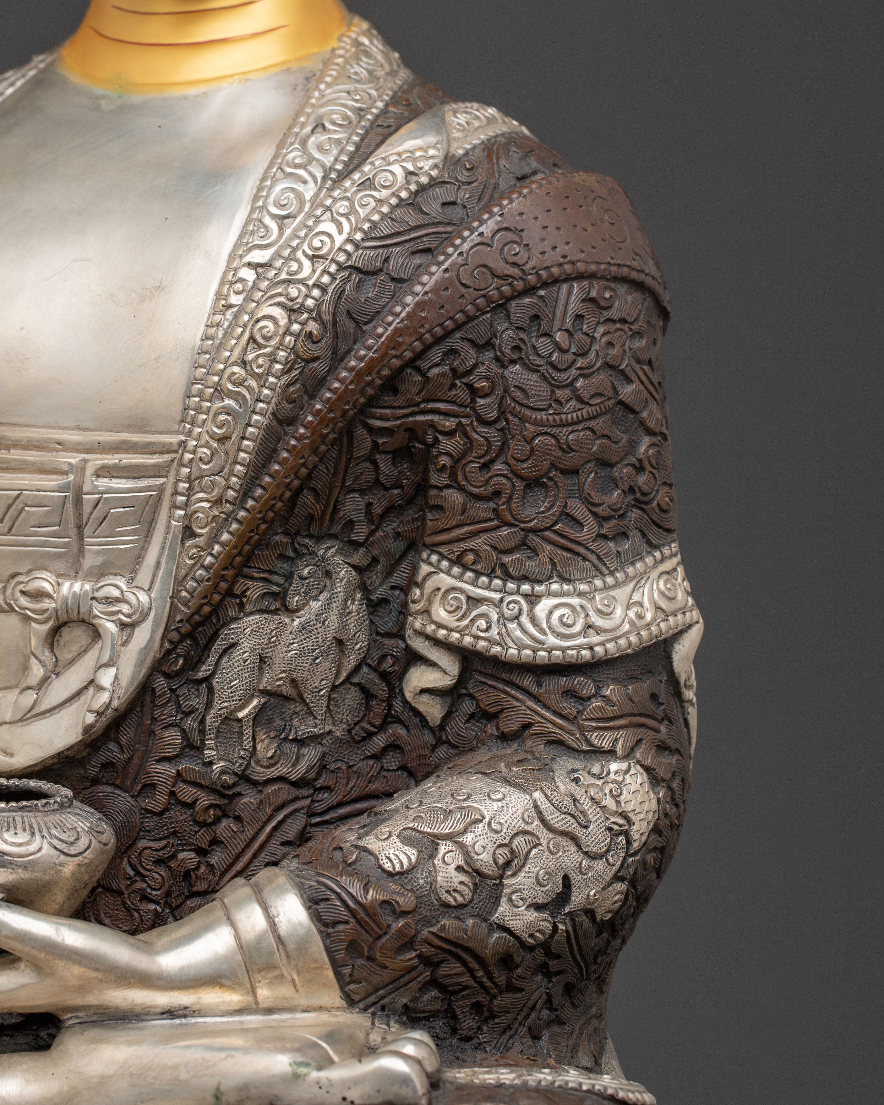 Shakyamuni Buddha | 24K Gold Gilded Serenity