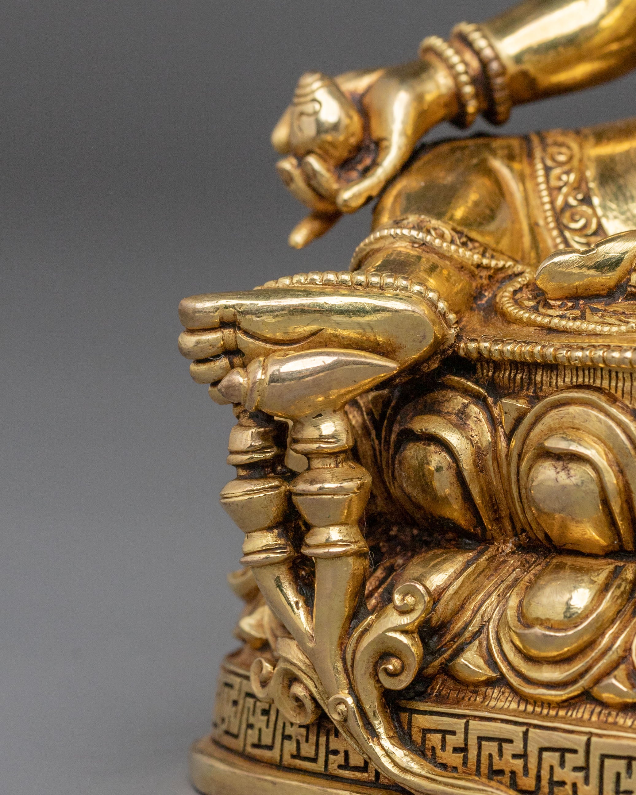 Dzambhala Spiritual Statue | Tibetan Wealth Deity