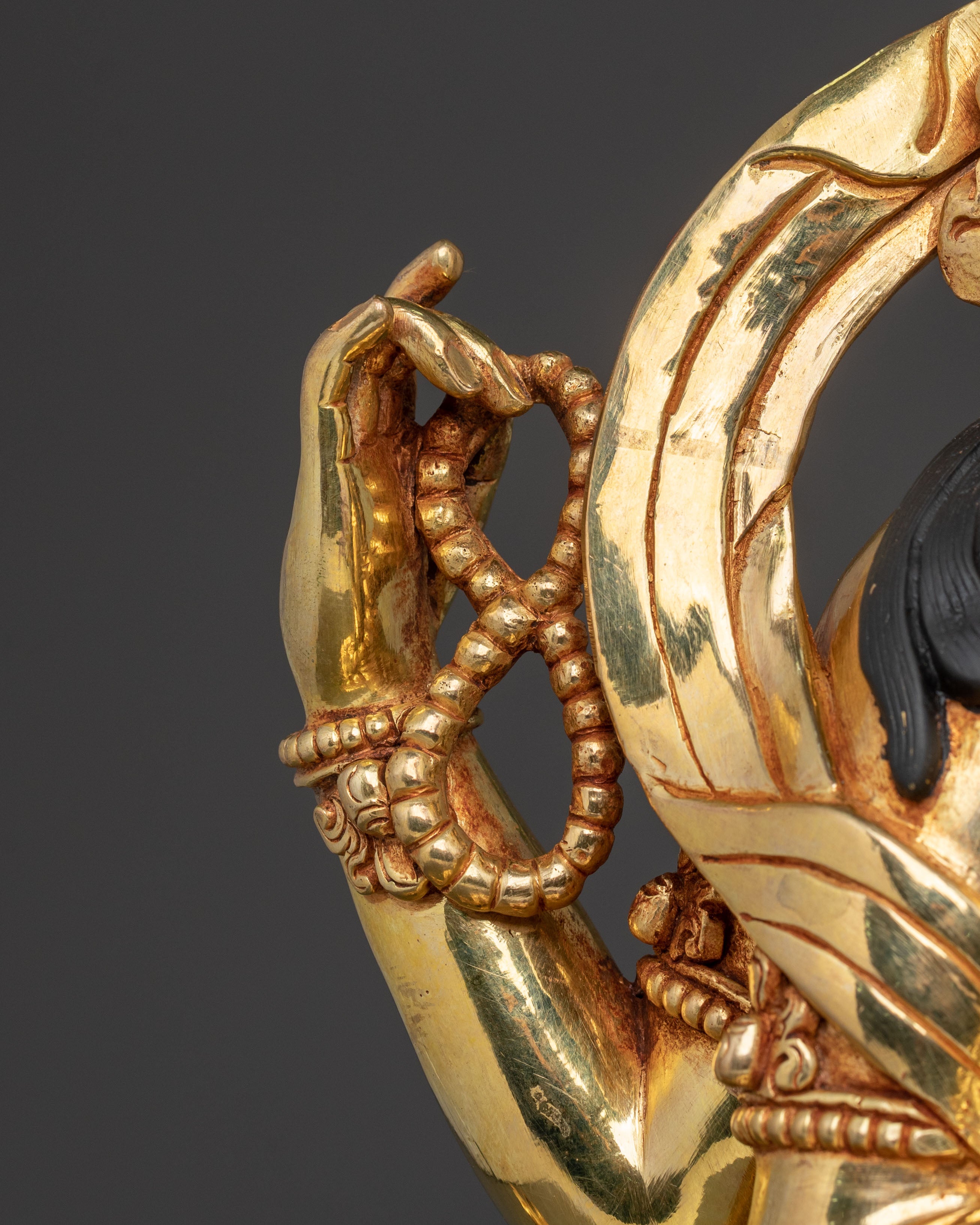 Chenrezig Spiritual Statue | Compassionate Bodhisattva