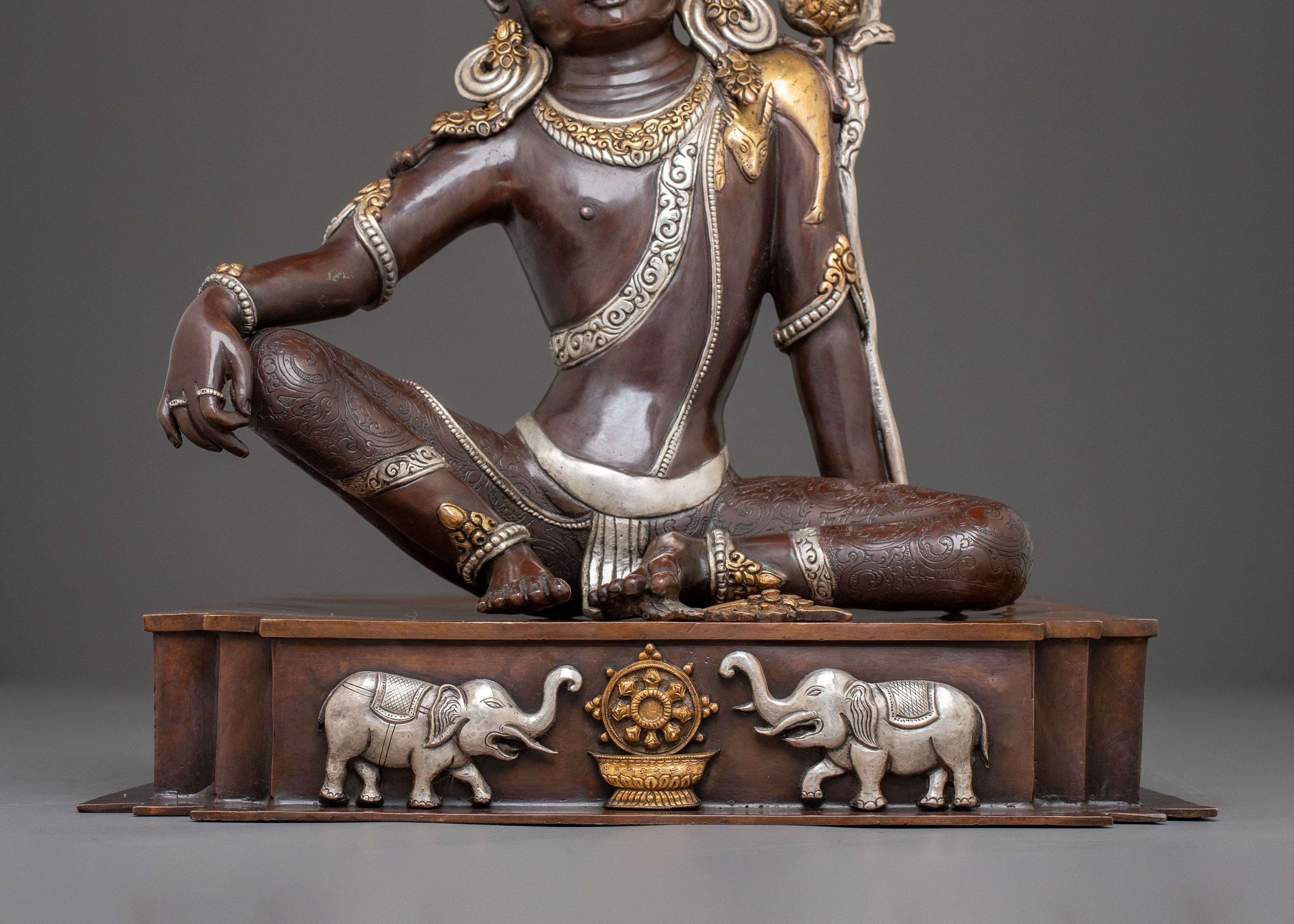 Lokeshwor Blessing Statue – Exquisitely Handcrafted