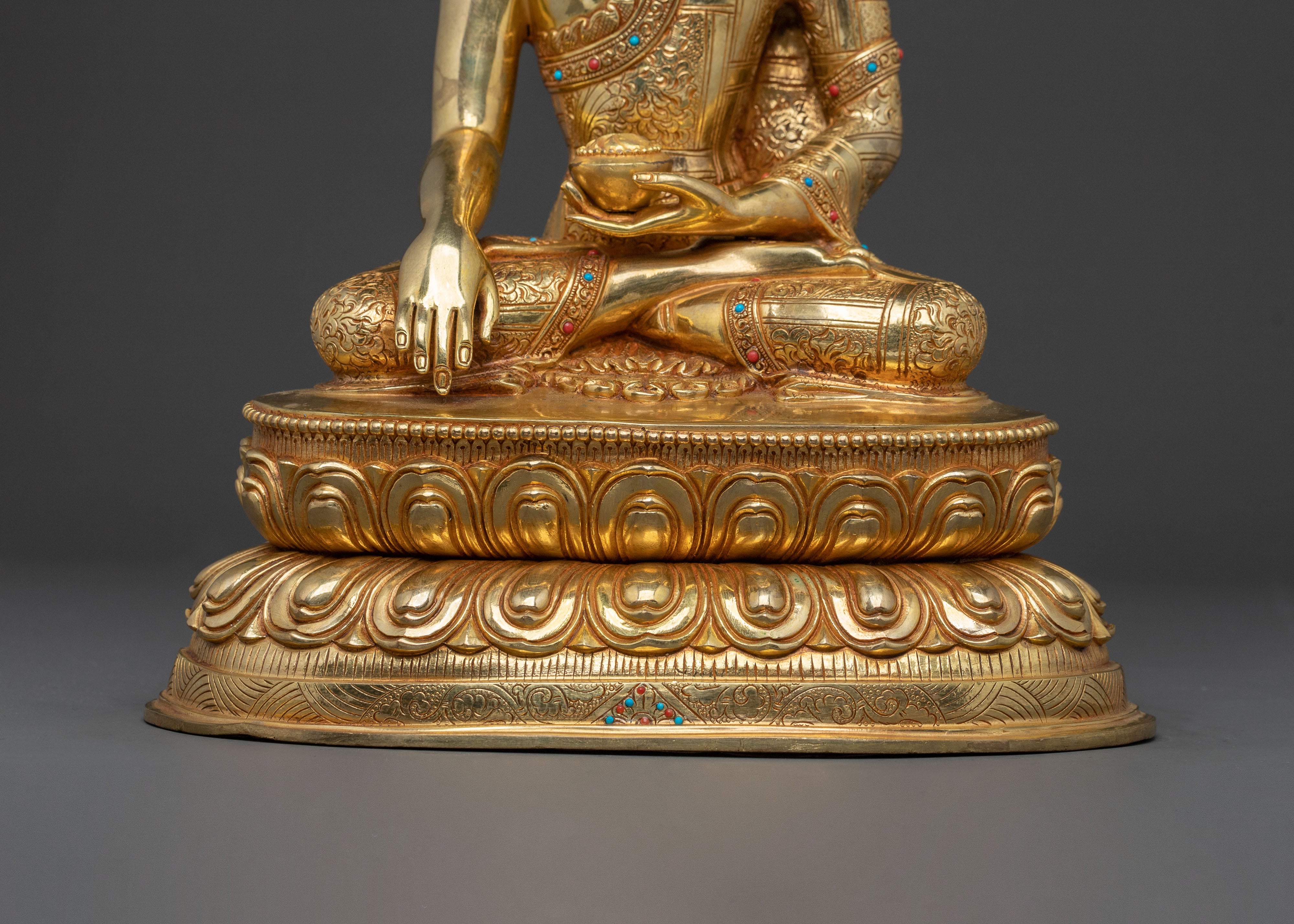 Shakyamuni Buddha Statue | Spiritual Enlightenment