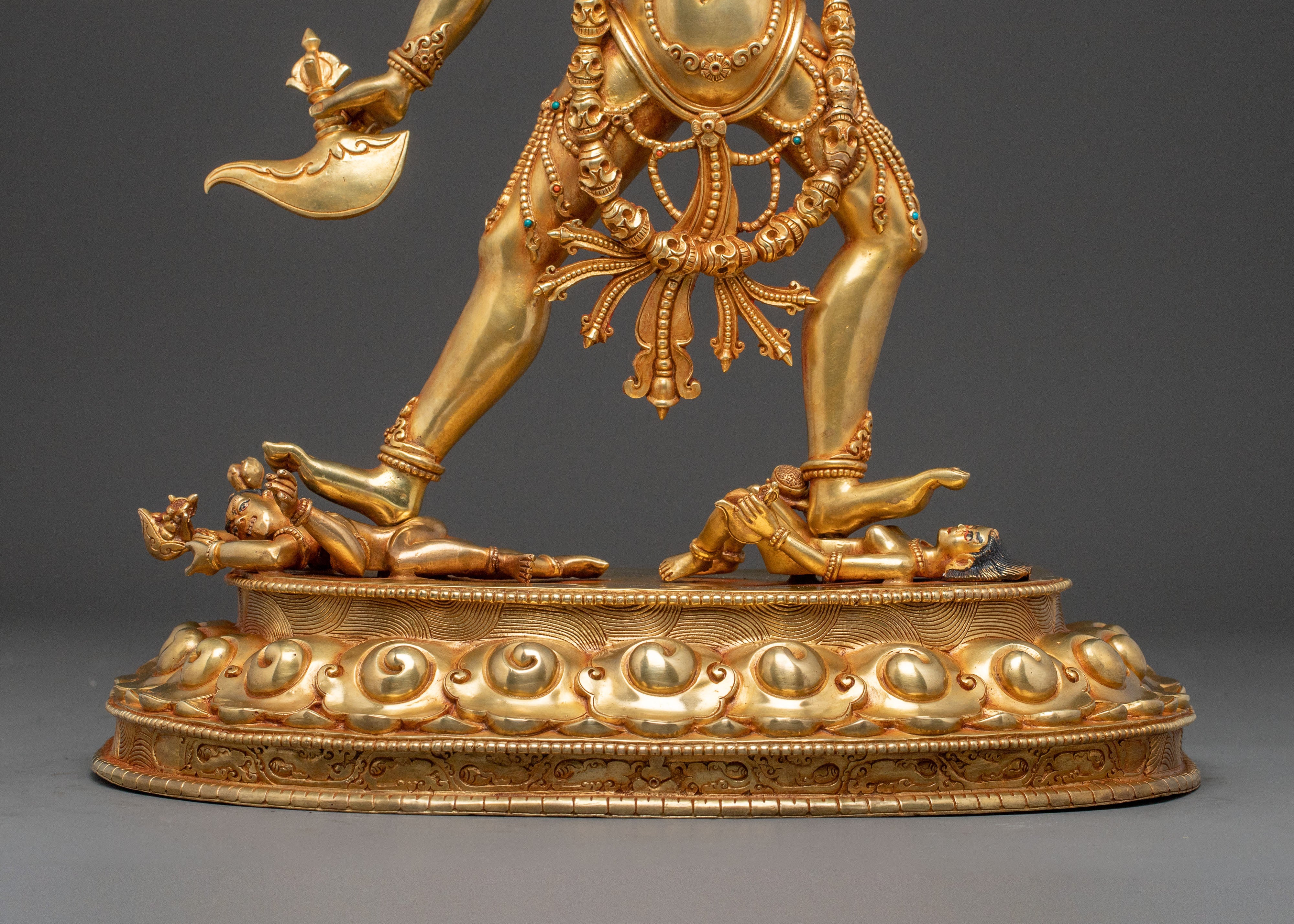 Sacred Vajrayogini Golden Statue – Radiant Himalayan Copper