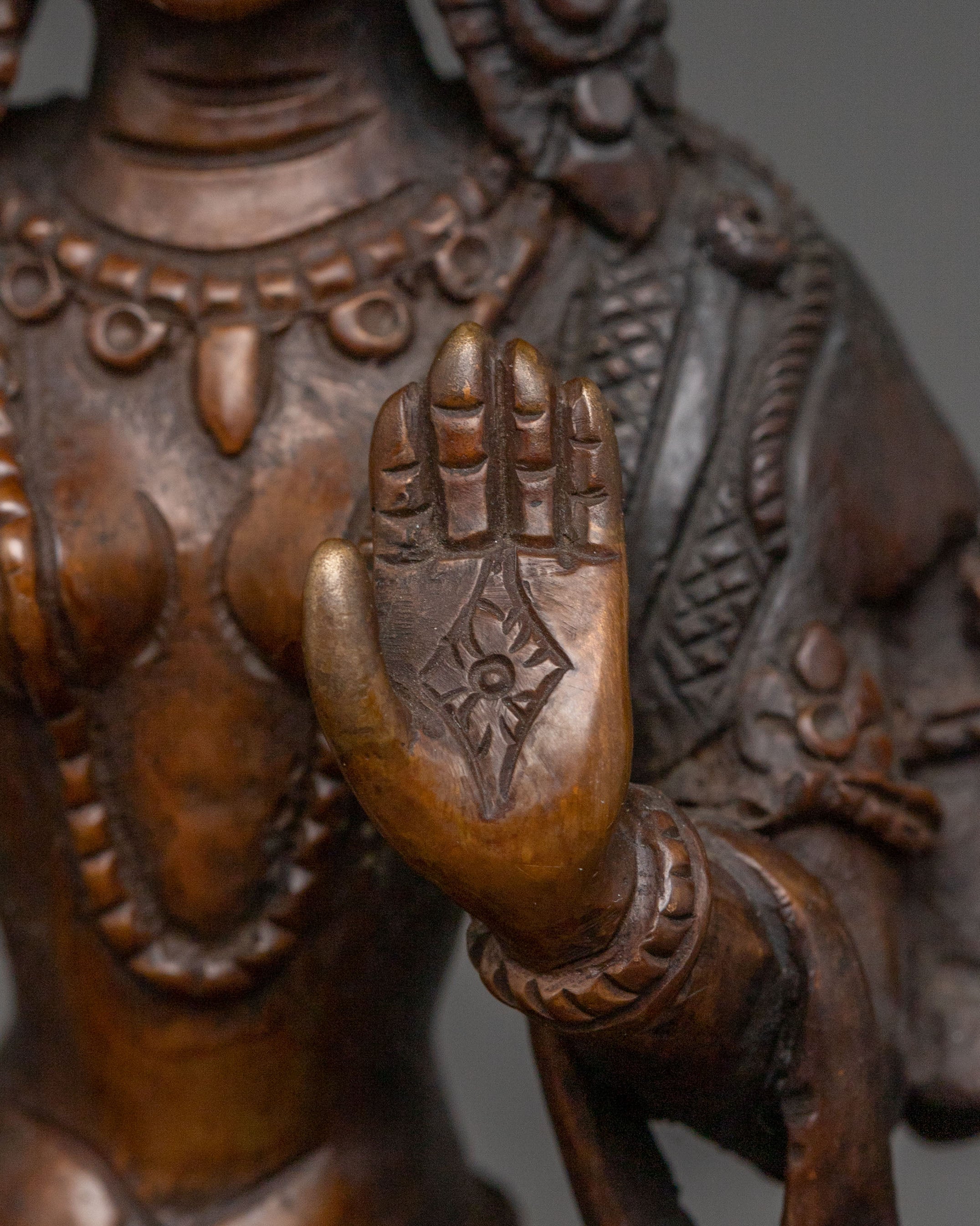Goddess Laxmi Spiritual Statue – Oxidized Copper Masterpiece