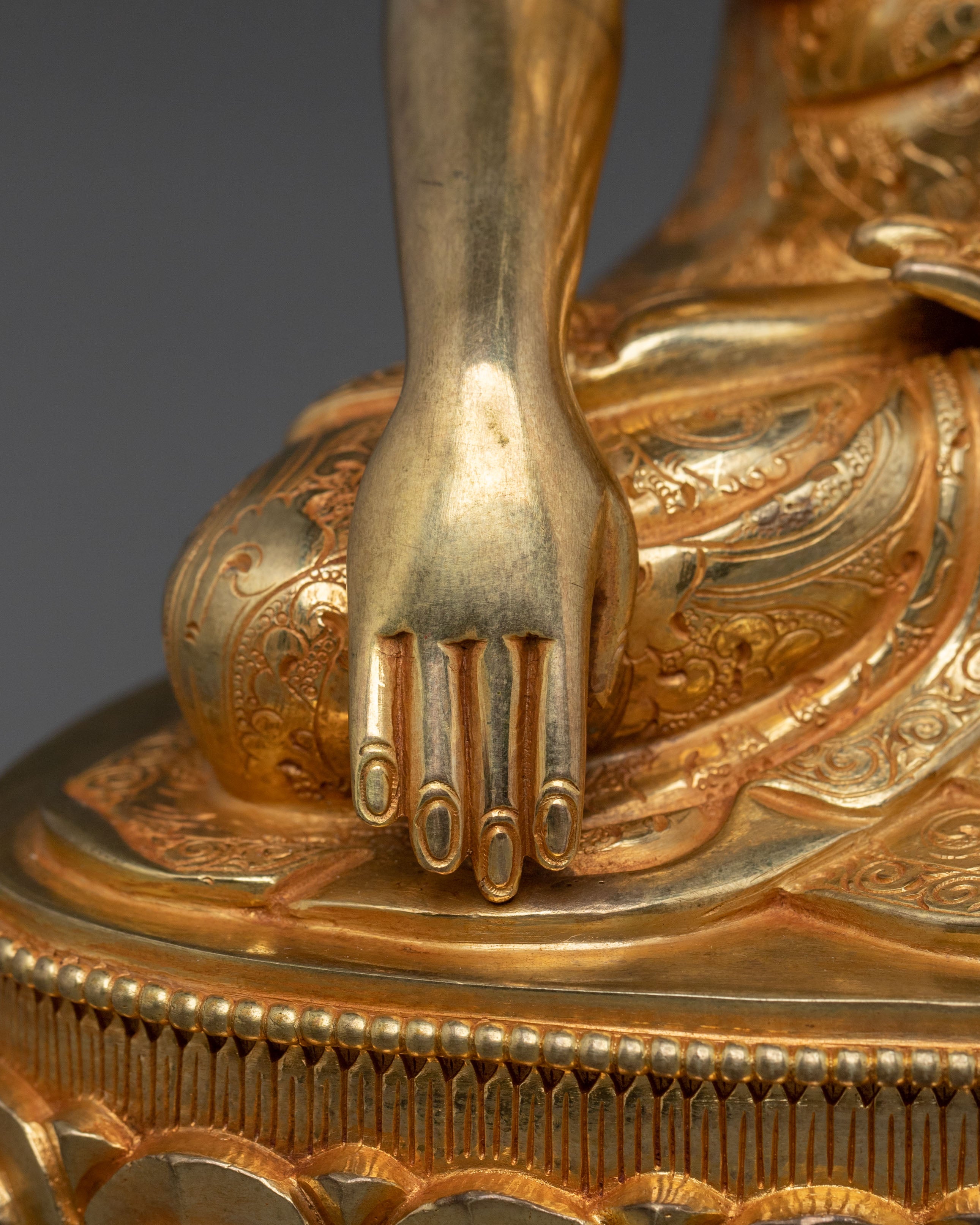 Buddhist Altar Decor Shakyamuni Sacred Statue